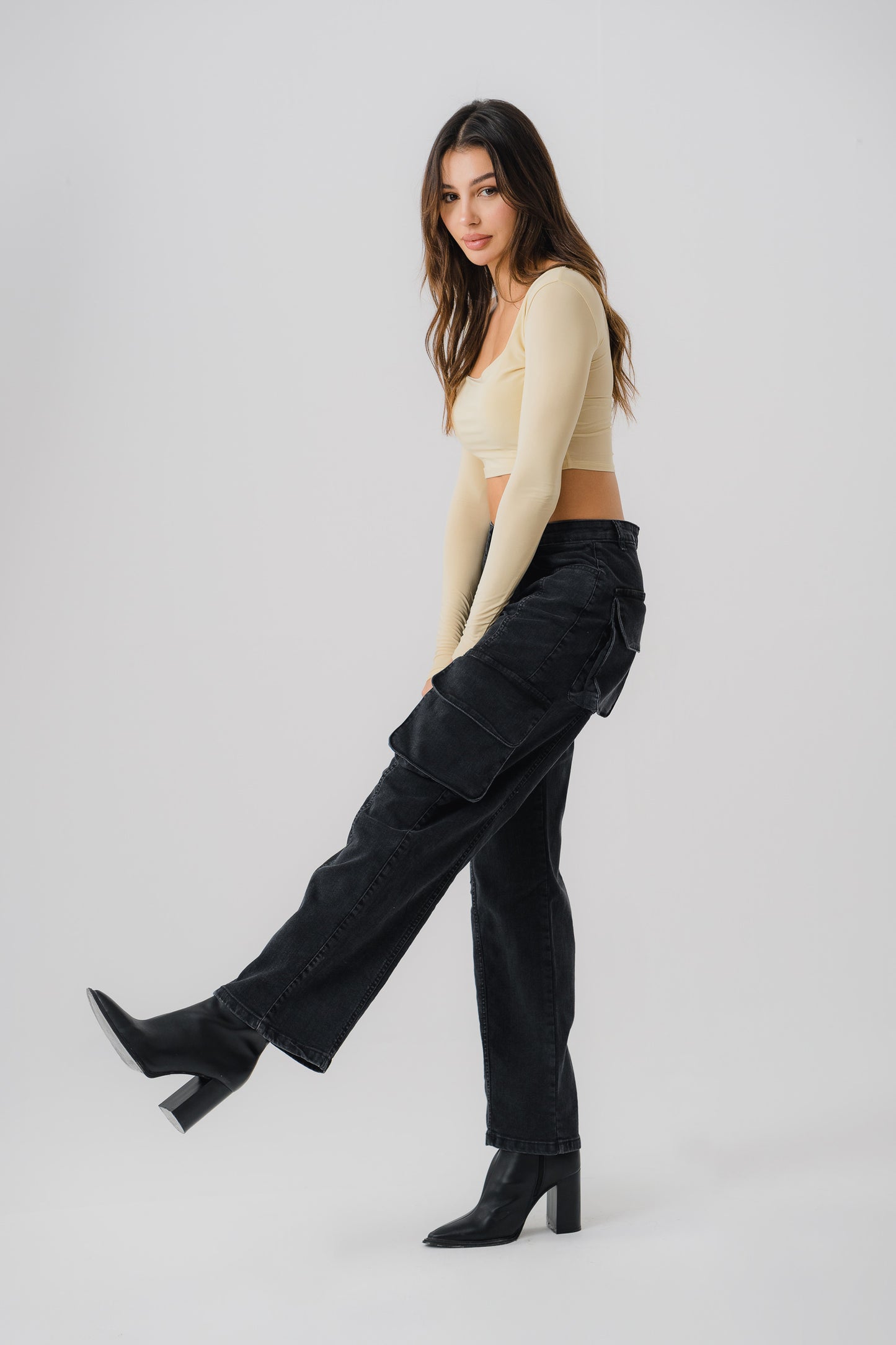 Ayla Cargo Jeans - Hustle N Holla