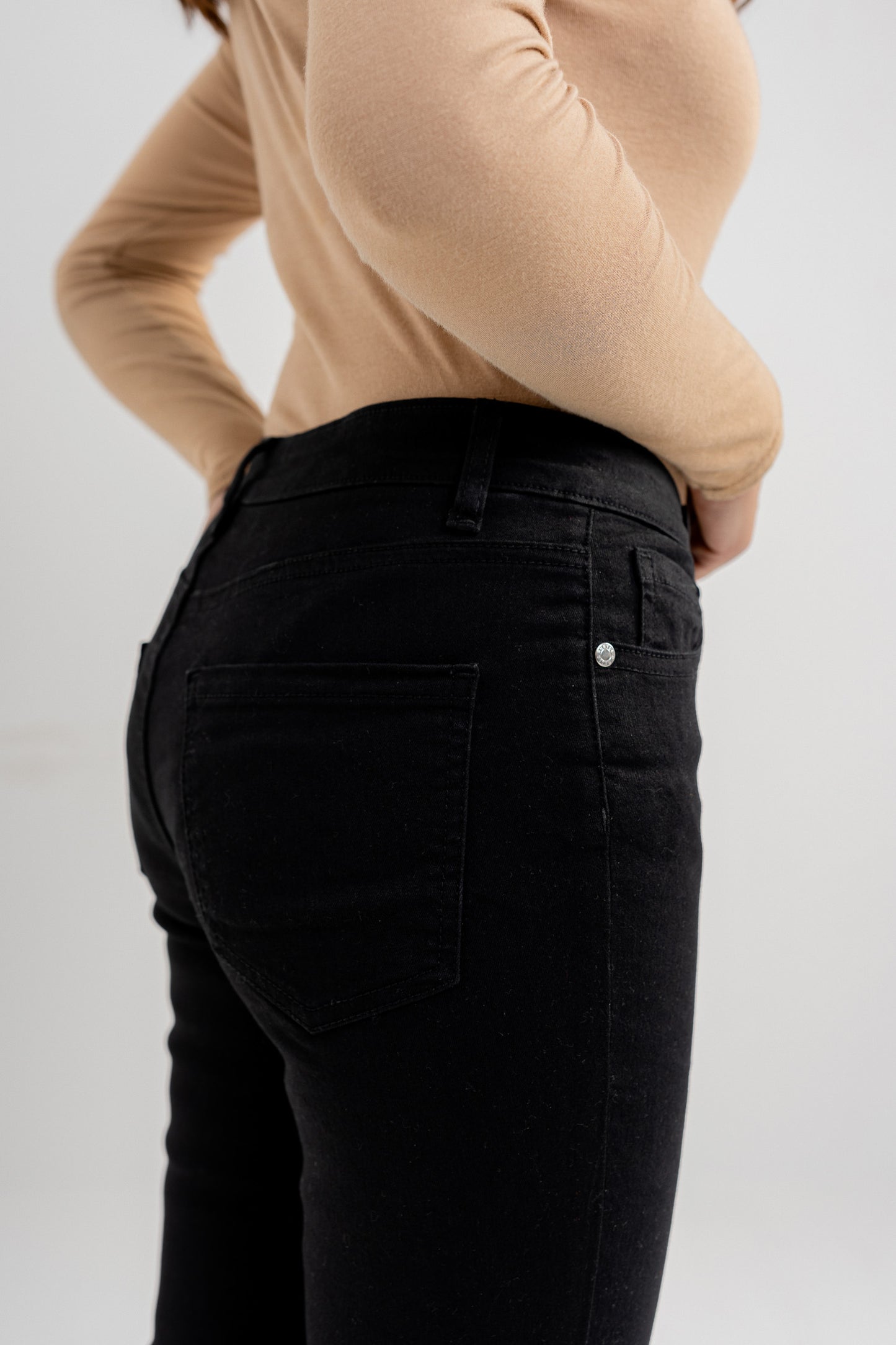 Black Basic Skinny Fit Jeans - Hustle N Holla