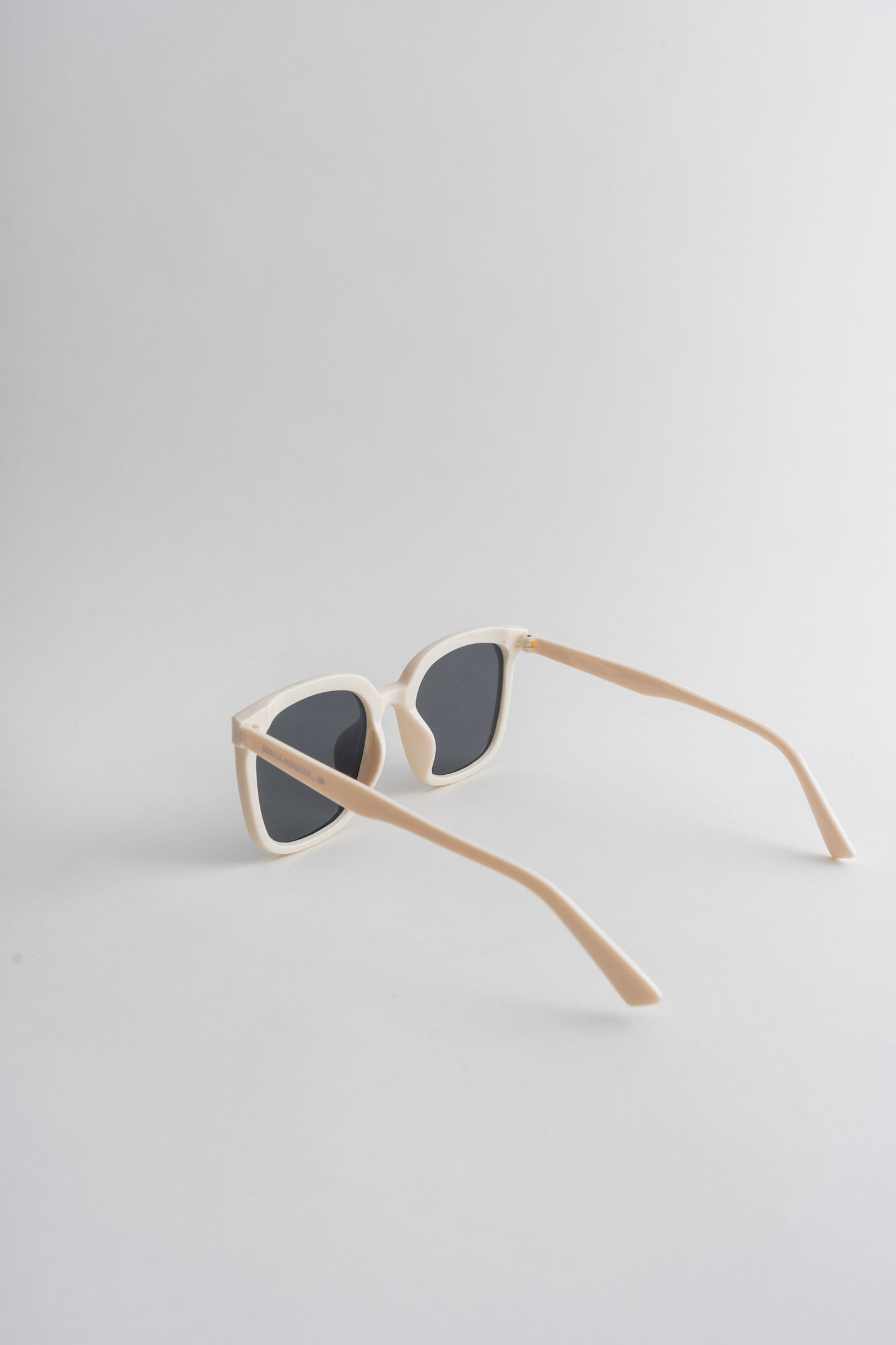 Contrast Sunglasses