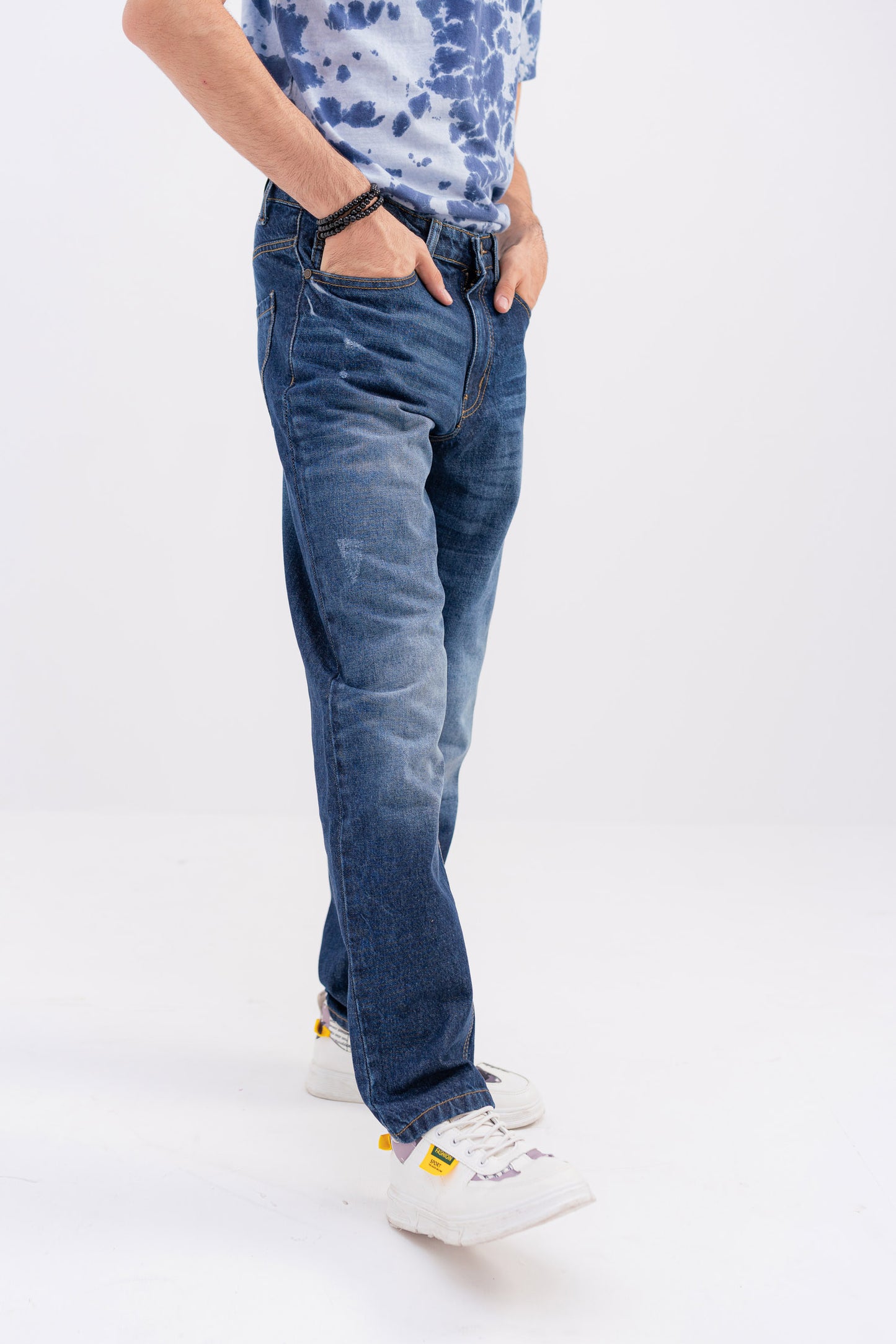 Flex Straight Fit Jeans
