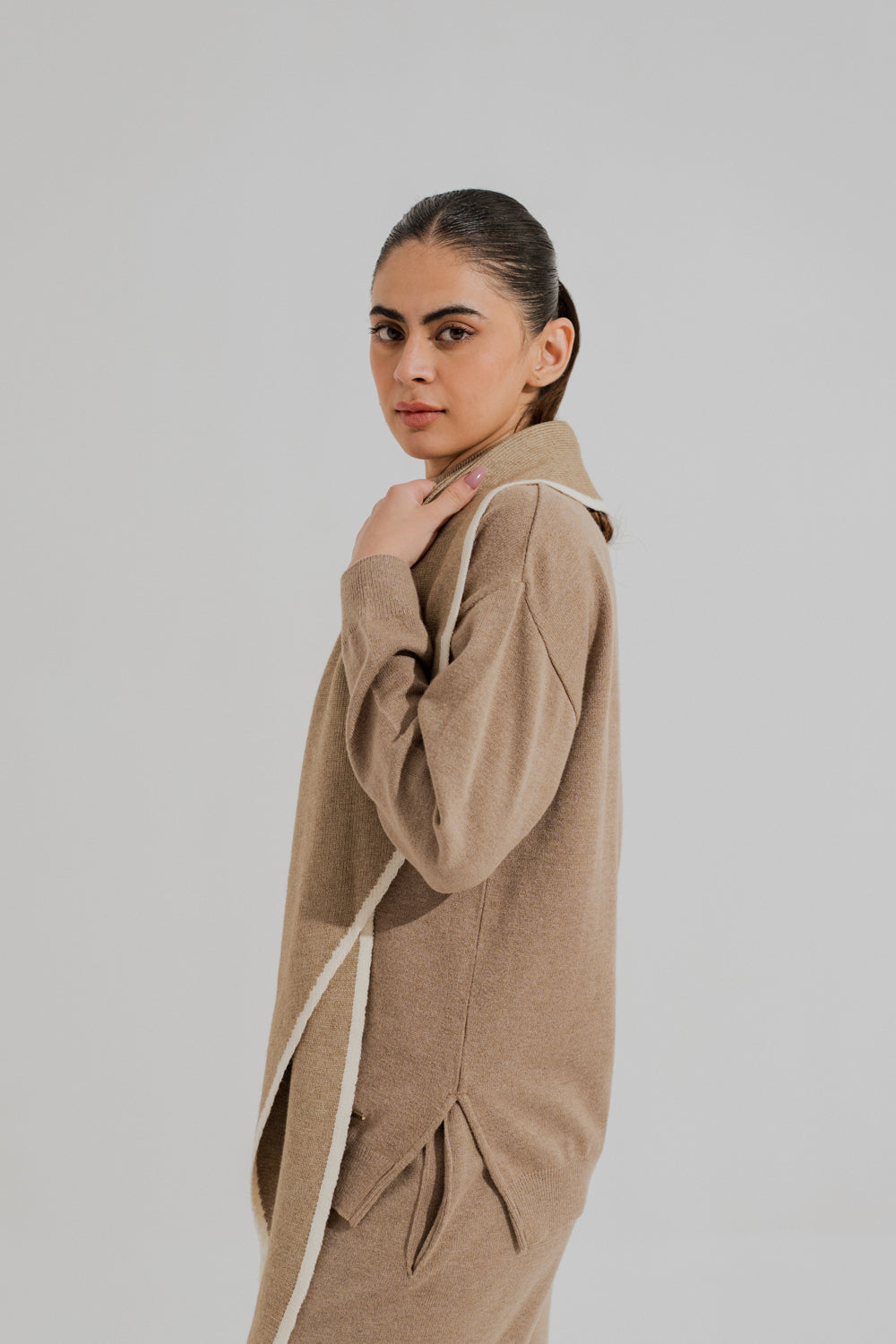 Beige Relaxed Fit Turtle Neck Sweater - Hustle N Holla
