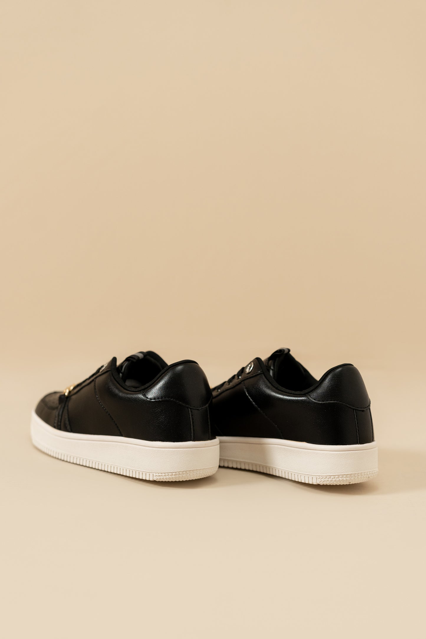 Black Sneakers with chain detail