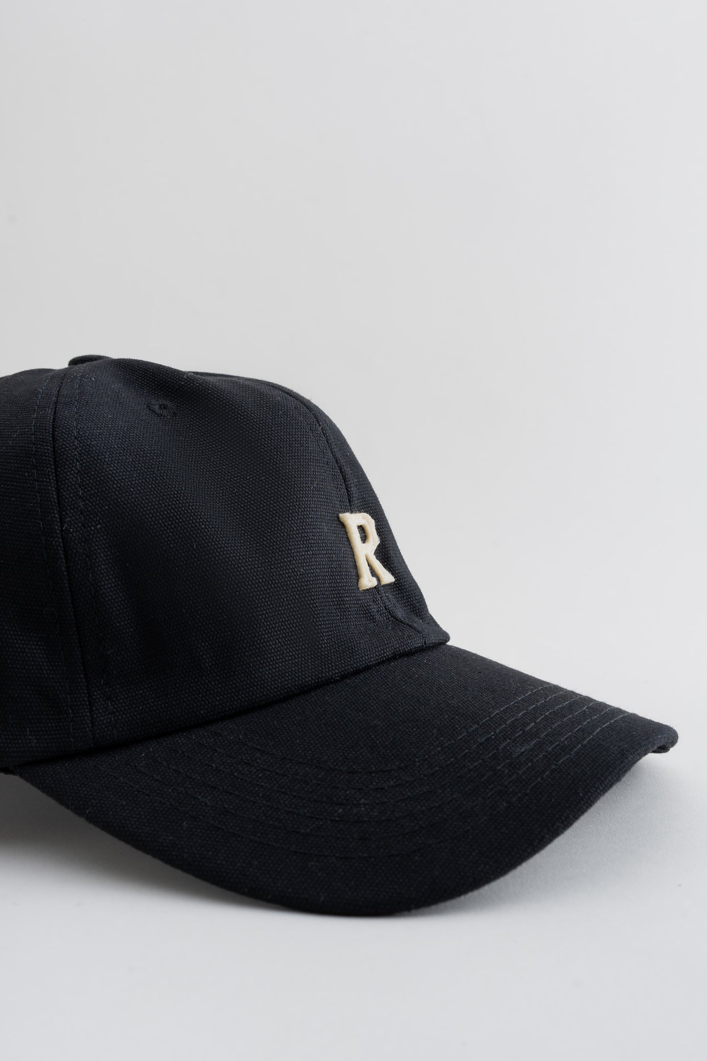 R Cap