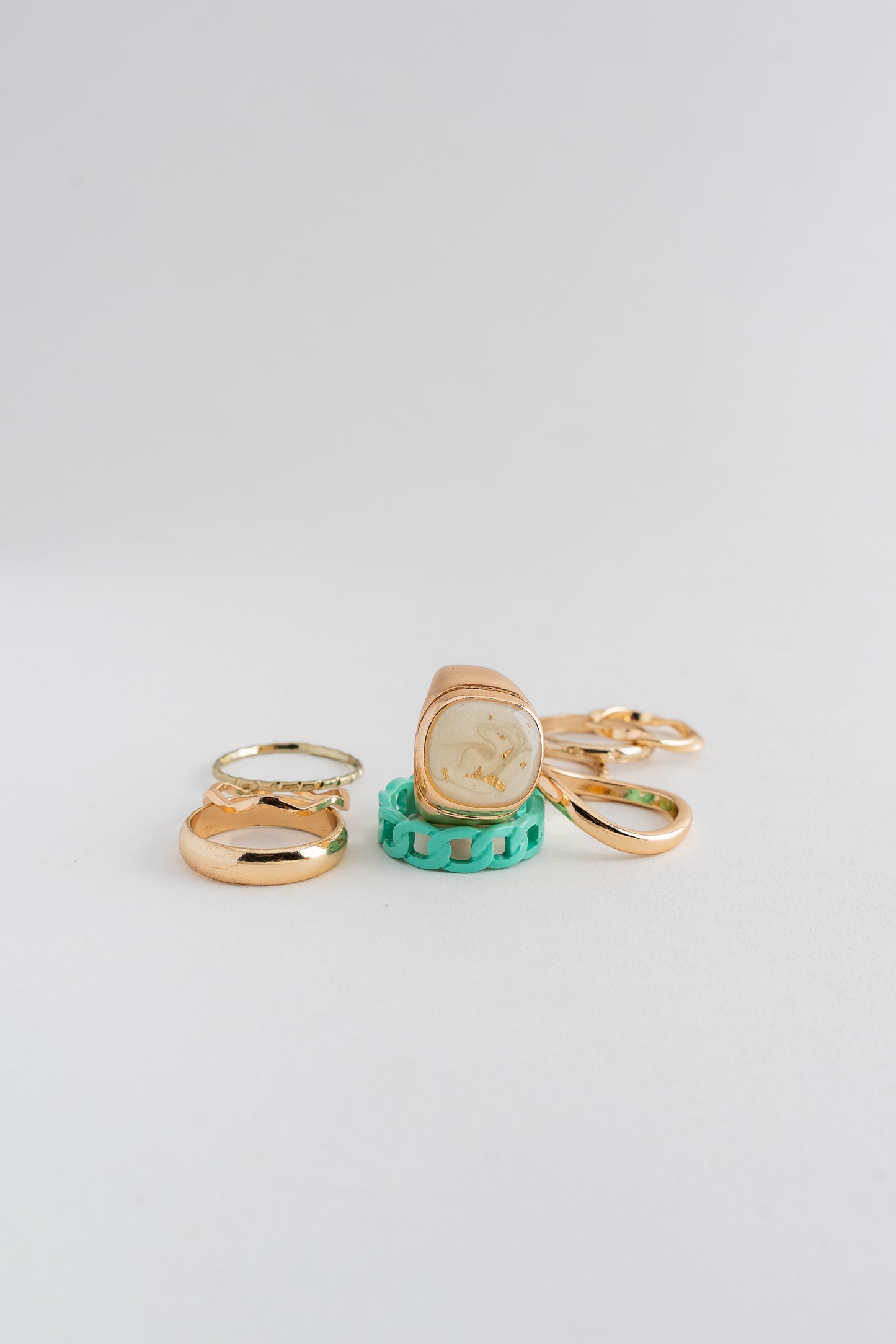 Gold Rings Set