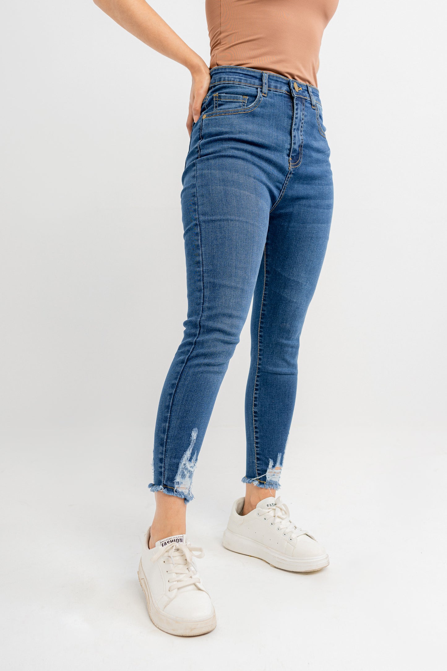 Skinny Fit Minor Fault Denim Jeans - Hustle N Holla