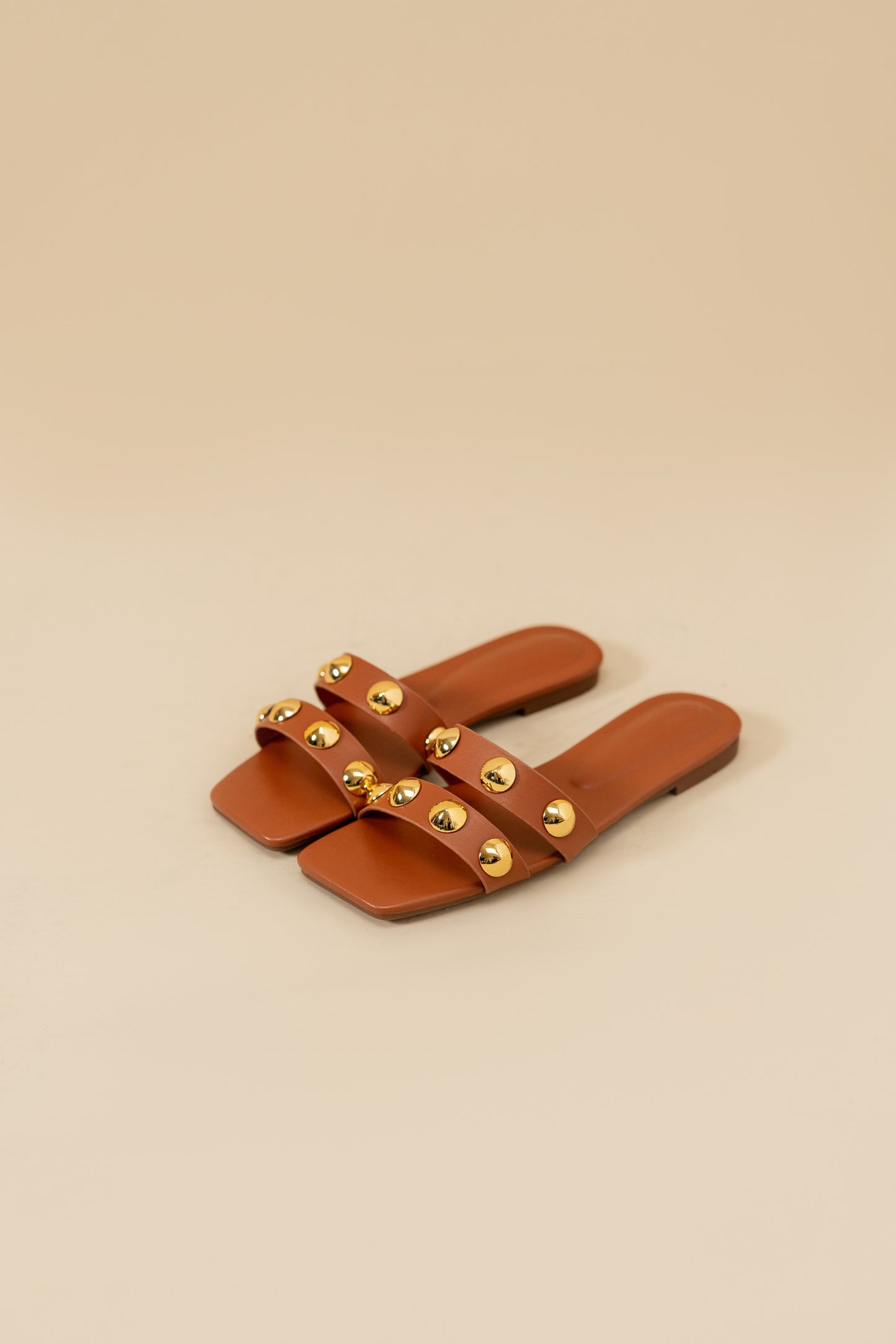 Stappy Stud Flats