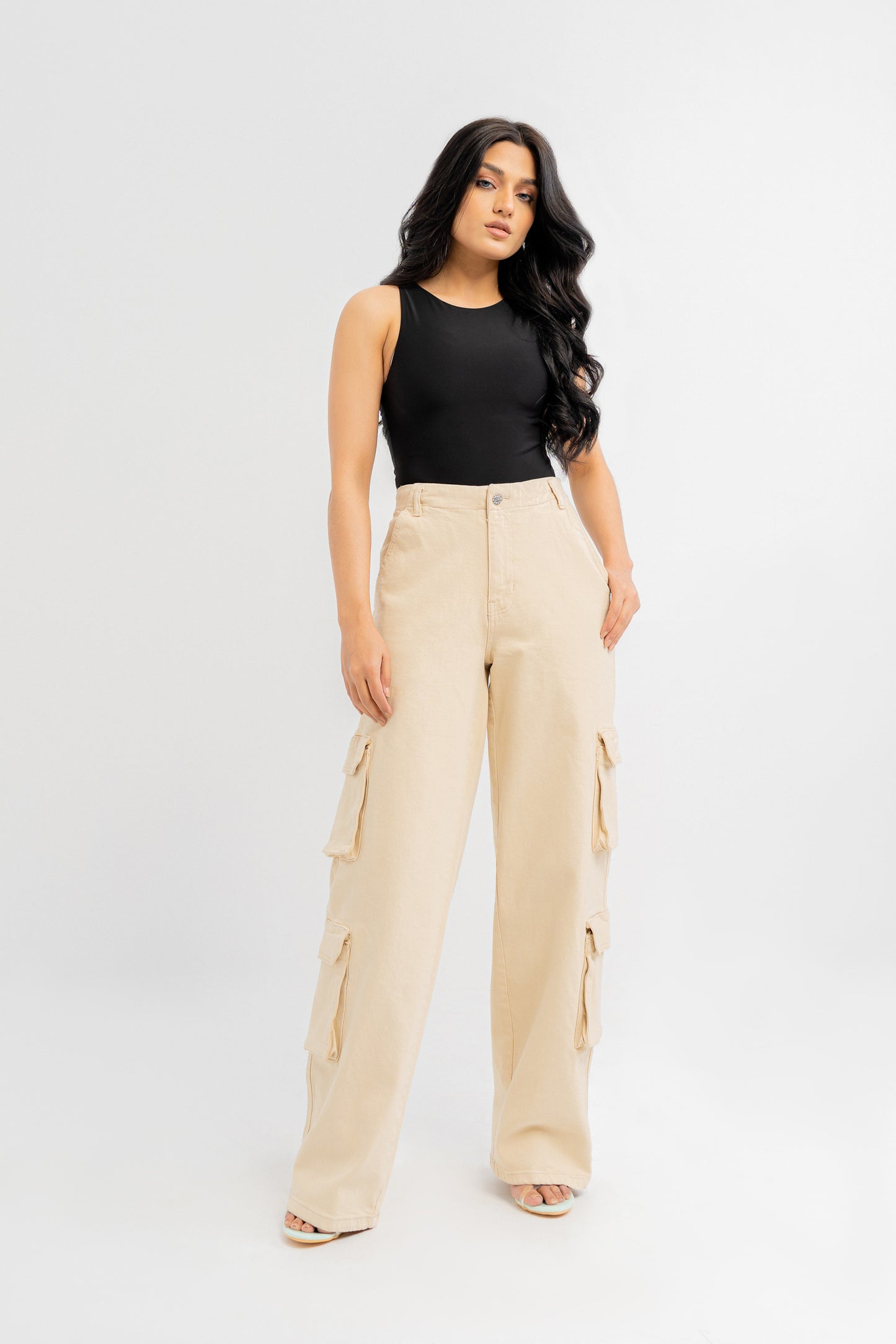 Stone Cargo Pocketed Jeans - Hustle N Holla
