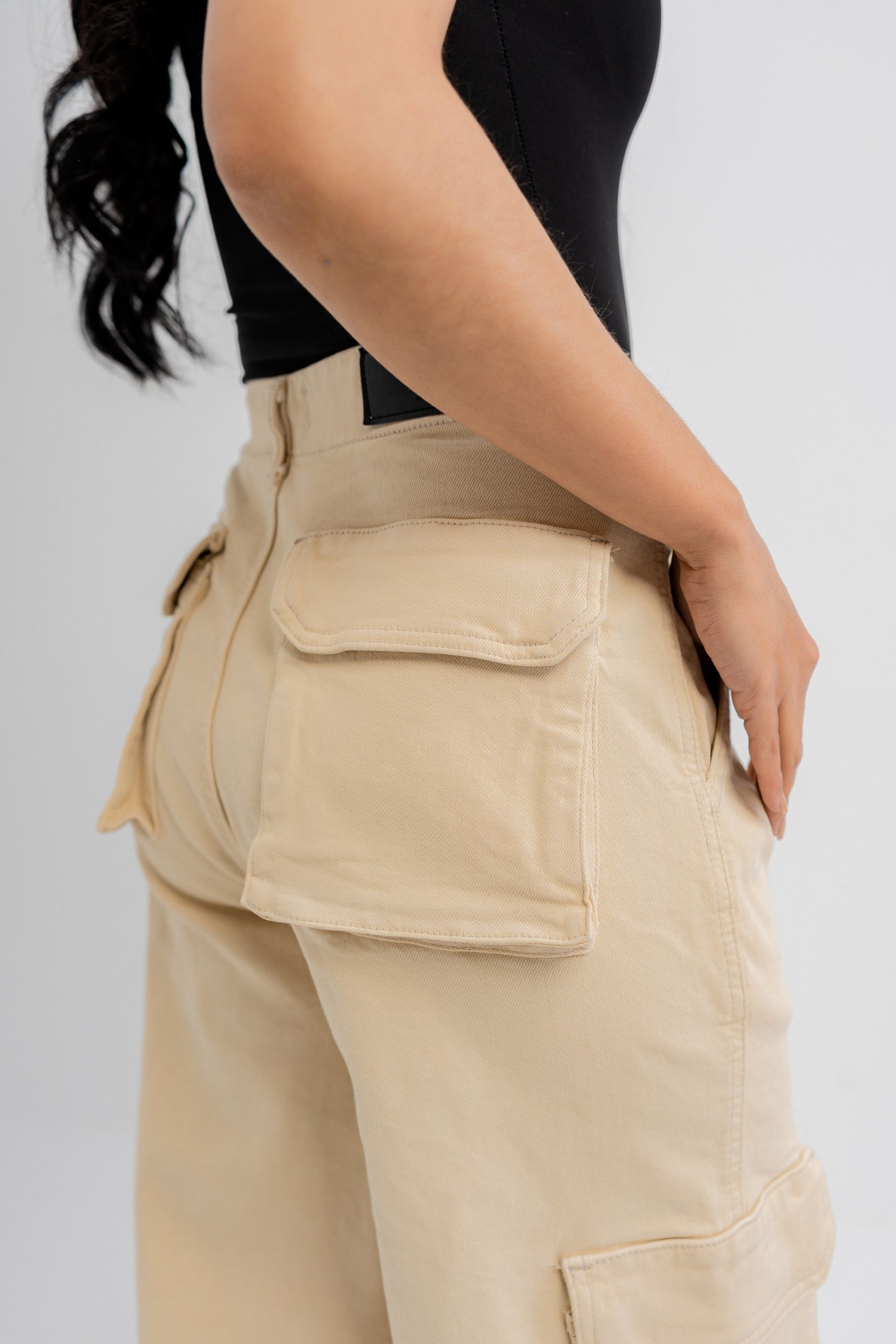 Stone Cargo Pocketed Jeans - Hustle N Holla