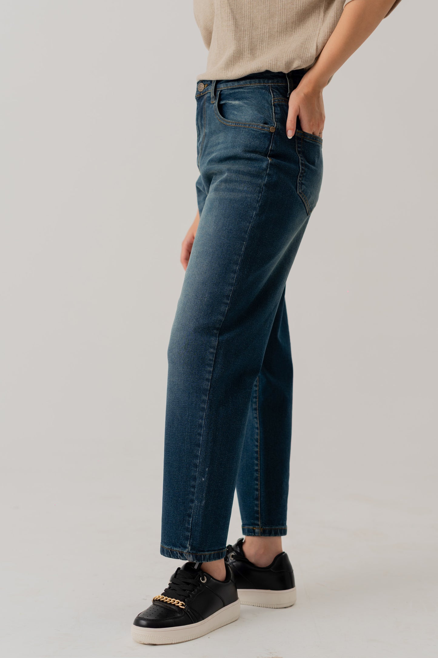 Mid Blue Wash Mom fit Denim Jeans - Hustle N Holla