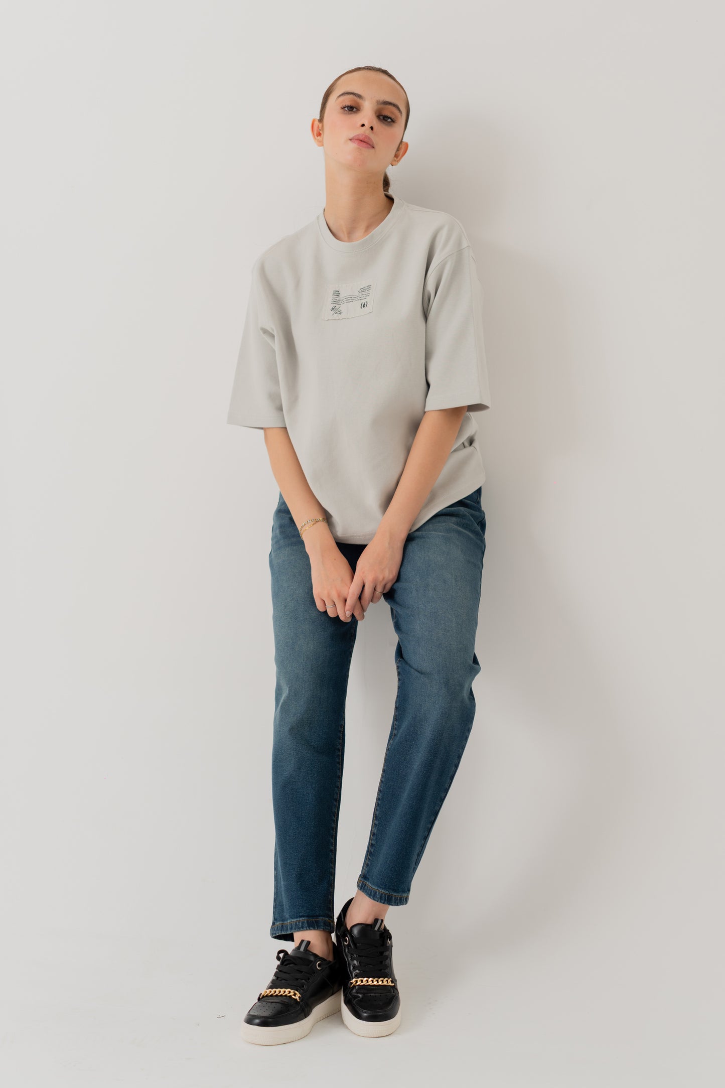 Light Grey Relaxed Fit Graphic T-shirt - Hustle N Holla