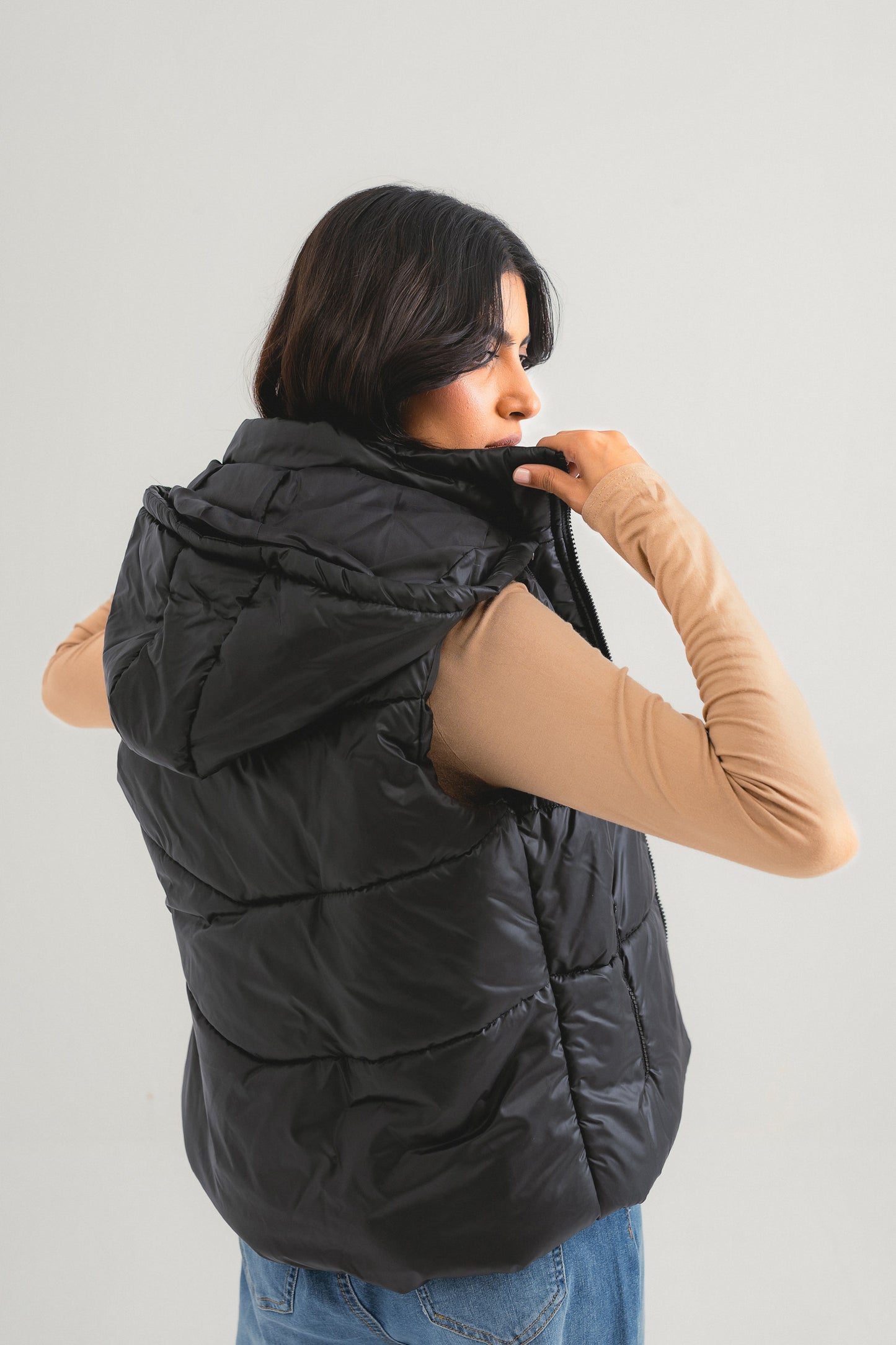 Black Sleeveless Puffer Jacket