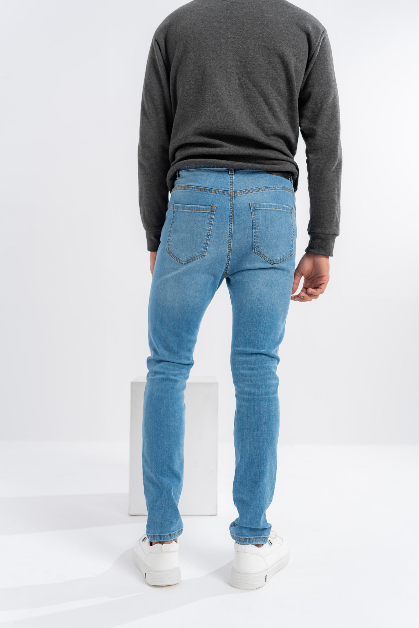 Ripped Skinny Fit Jeans - Hustle N Holla