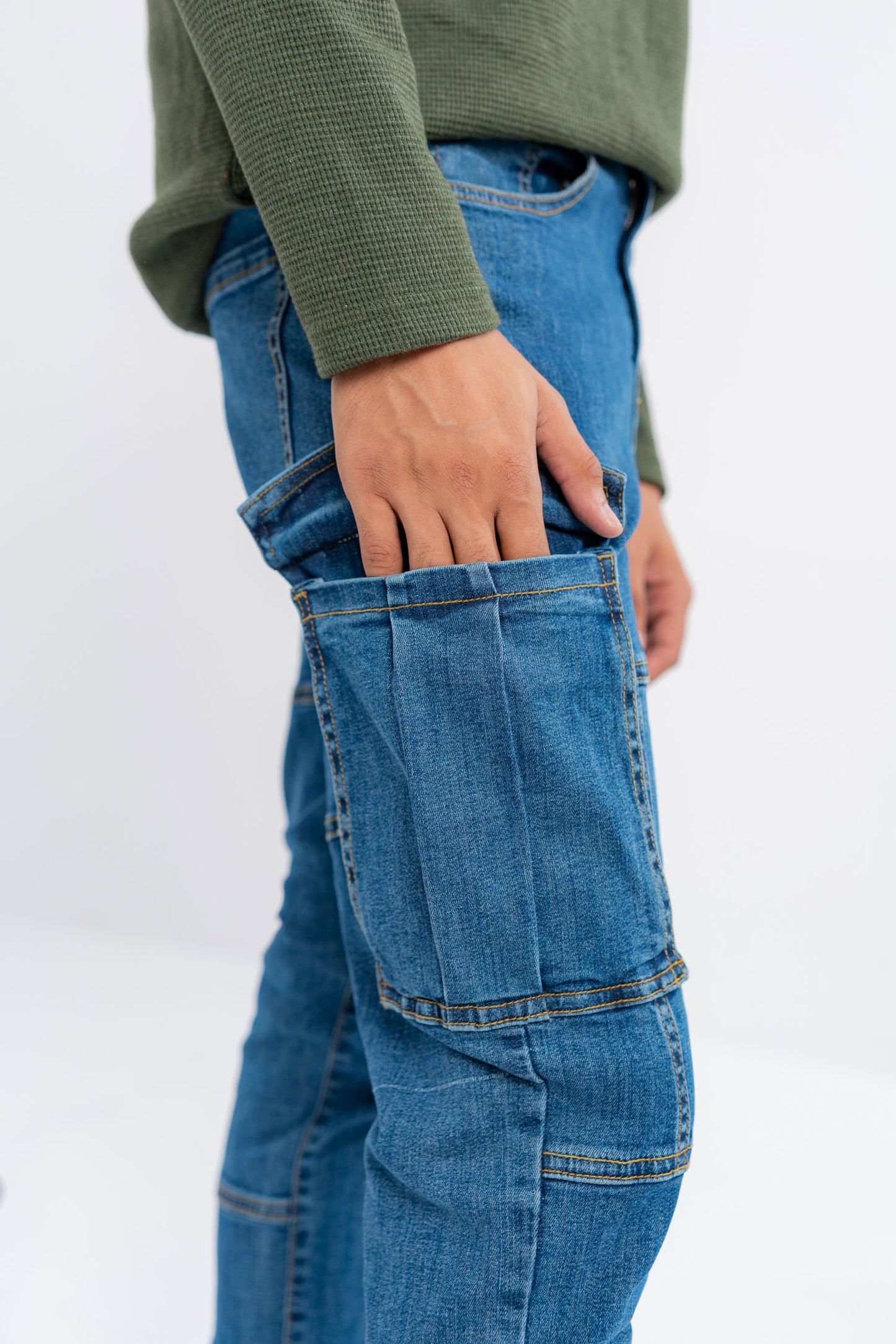 Blue Cargo Pocketed Jeans