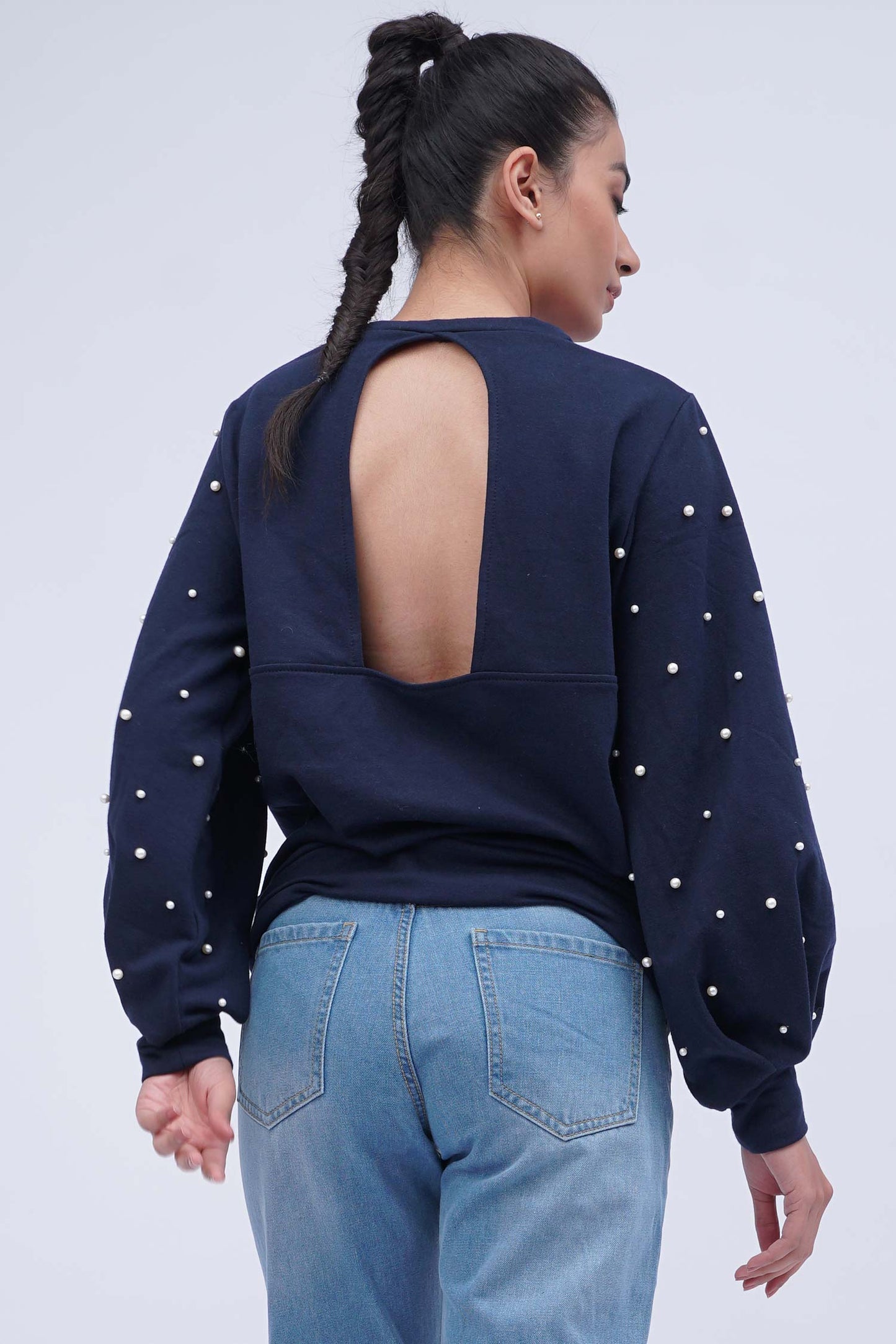 sweatshirt