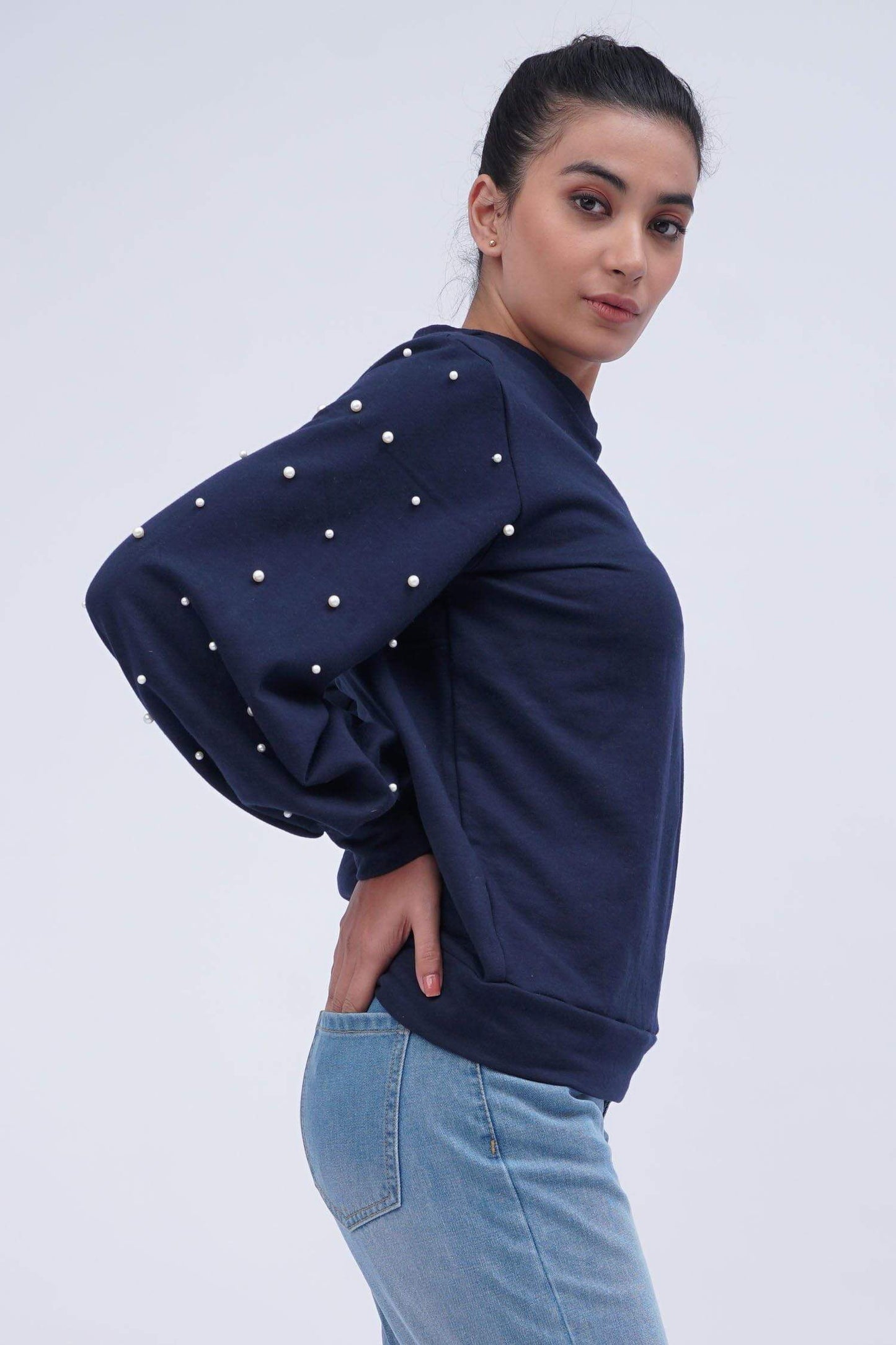 sweatshirt