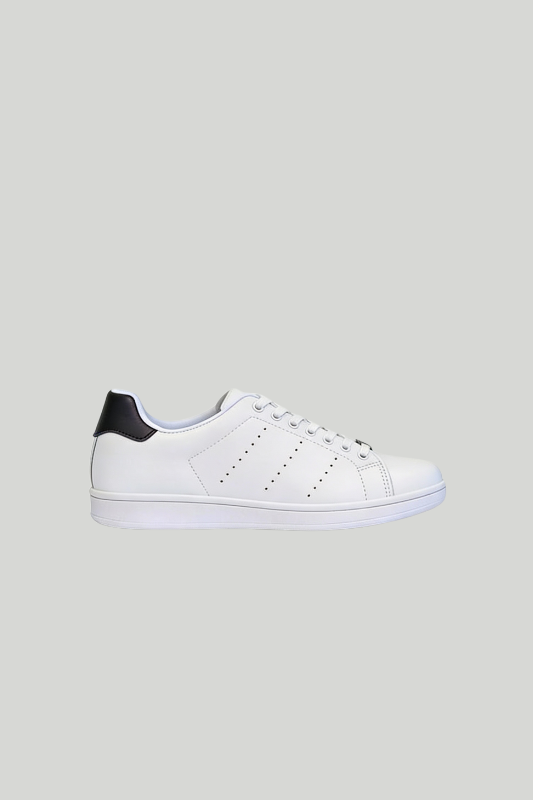 Textured Low Top White Sneakers - Hustle N Holla