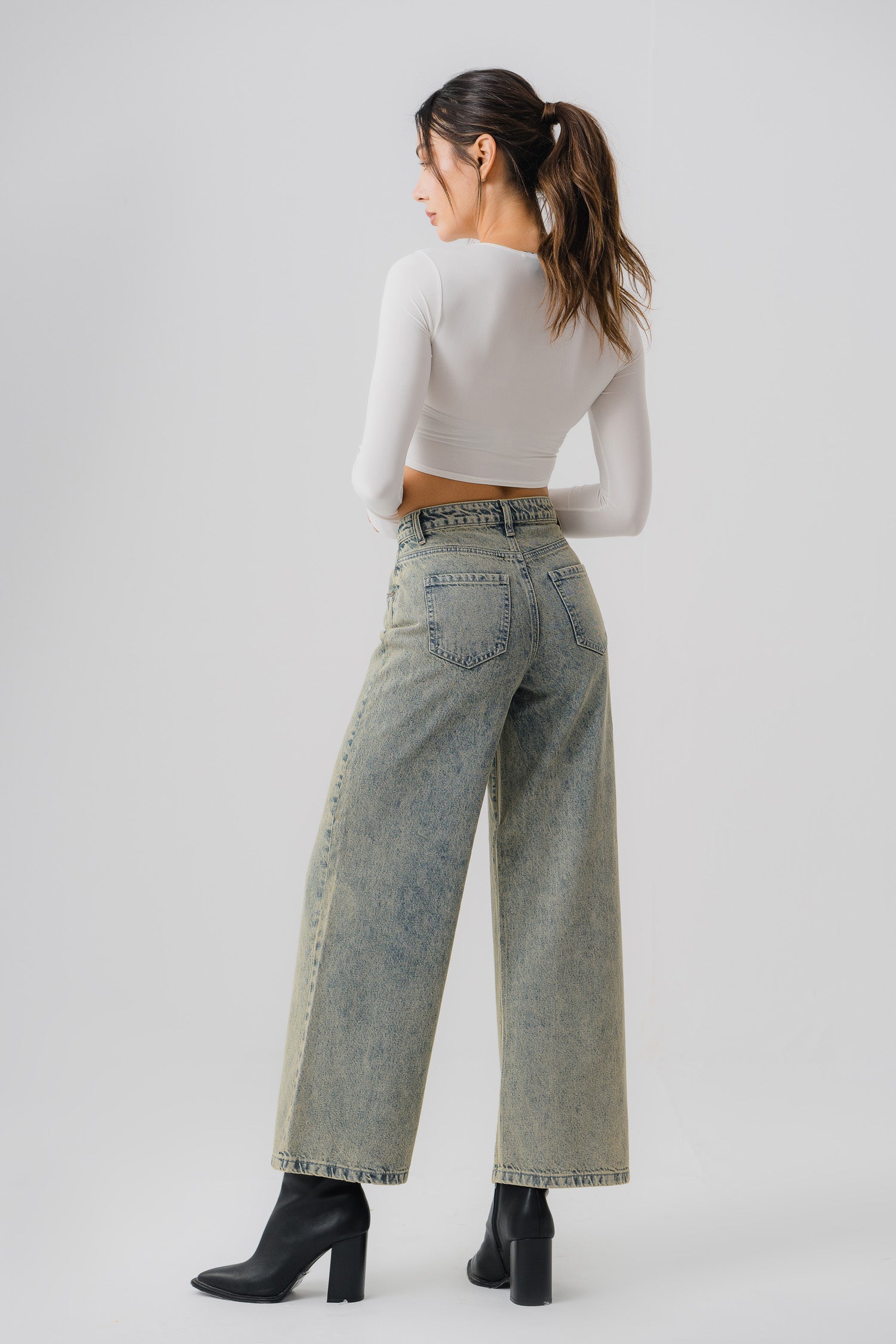 Vintage Wide Leg Denim Jeans - Hustle N Holla