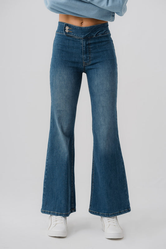 Shaded Flared Fit Jeans