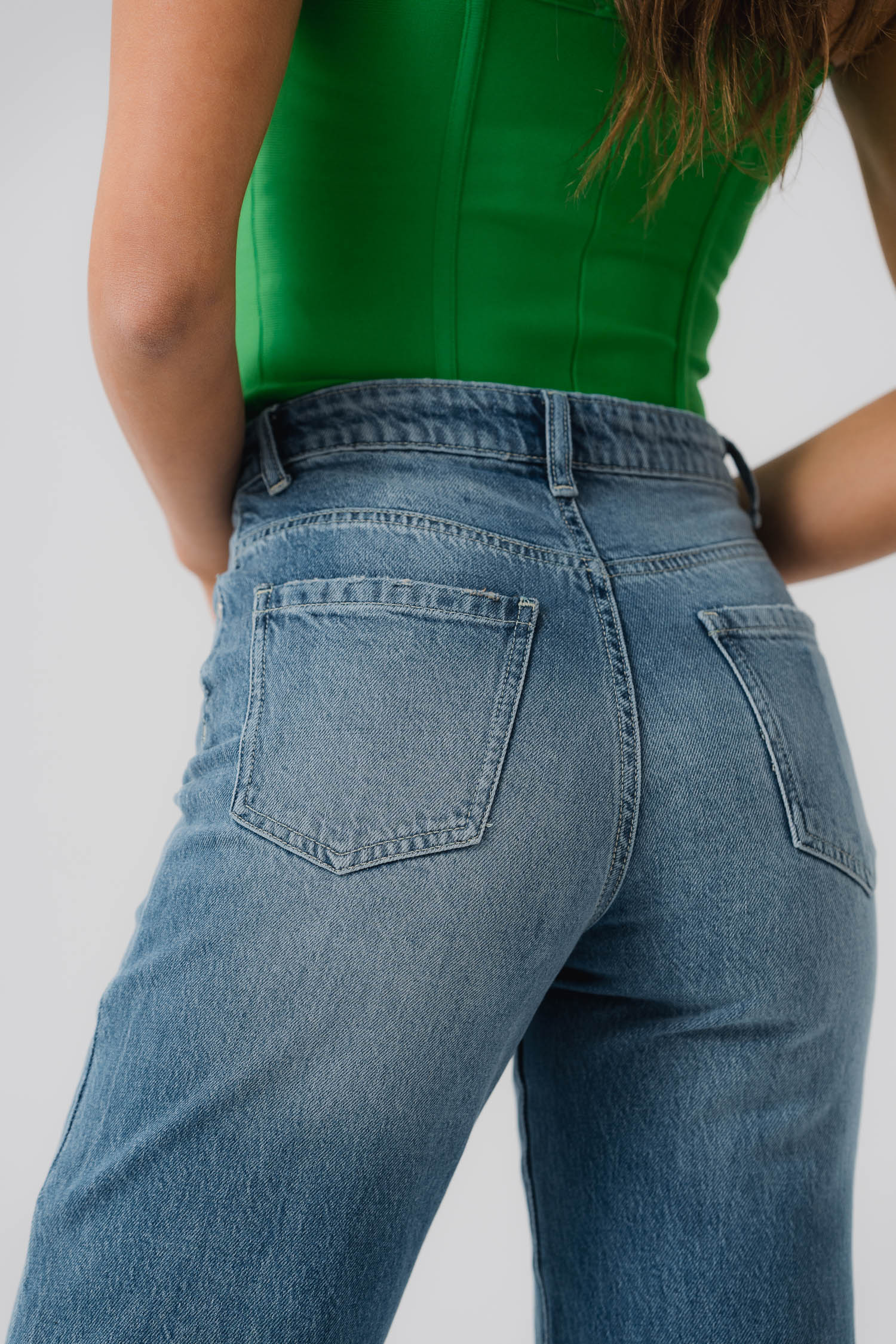 Basic Vintage Wash Straight Fit Jeans - Hustle N Holla