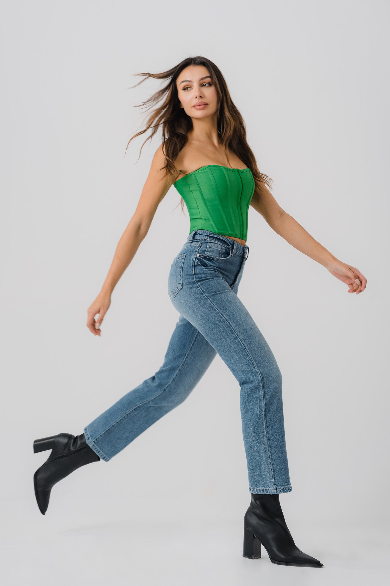 Basic Vintage Wash Straight Fit Jeans - Hustle N Holla