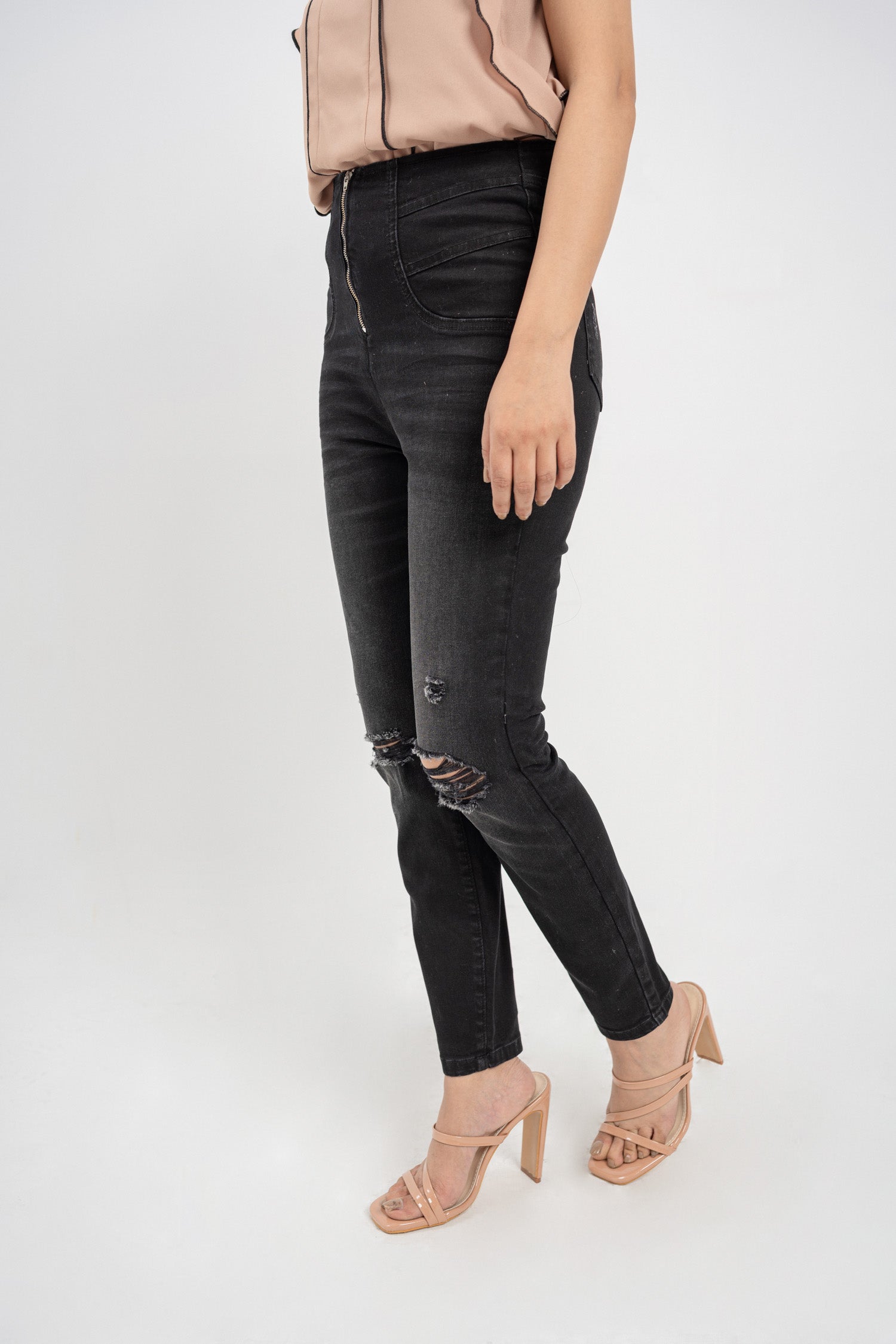 Black Fit Skinny Jeans - Hustle N Holla