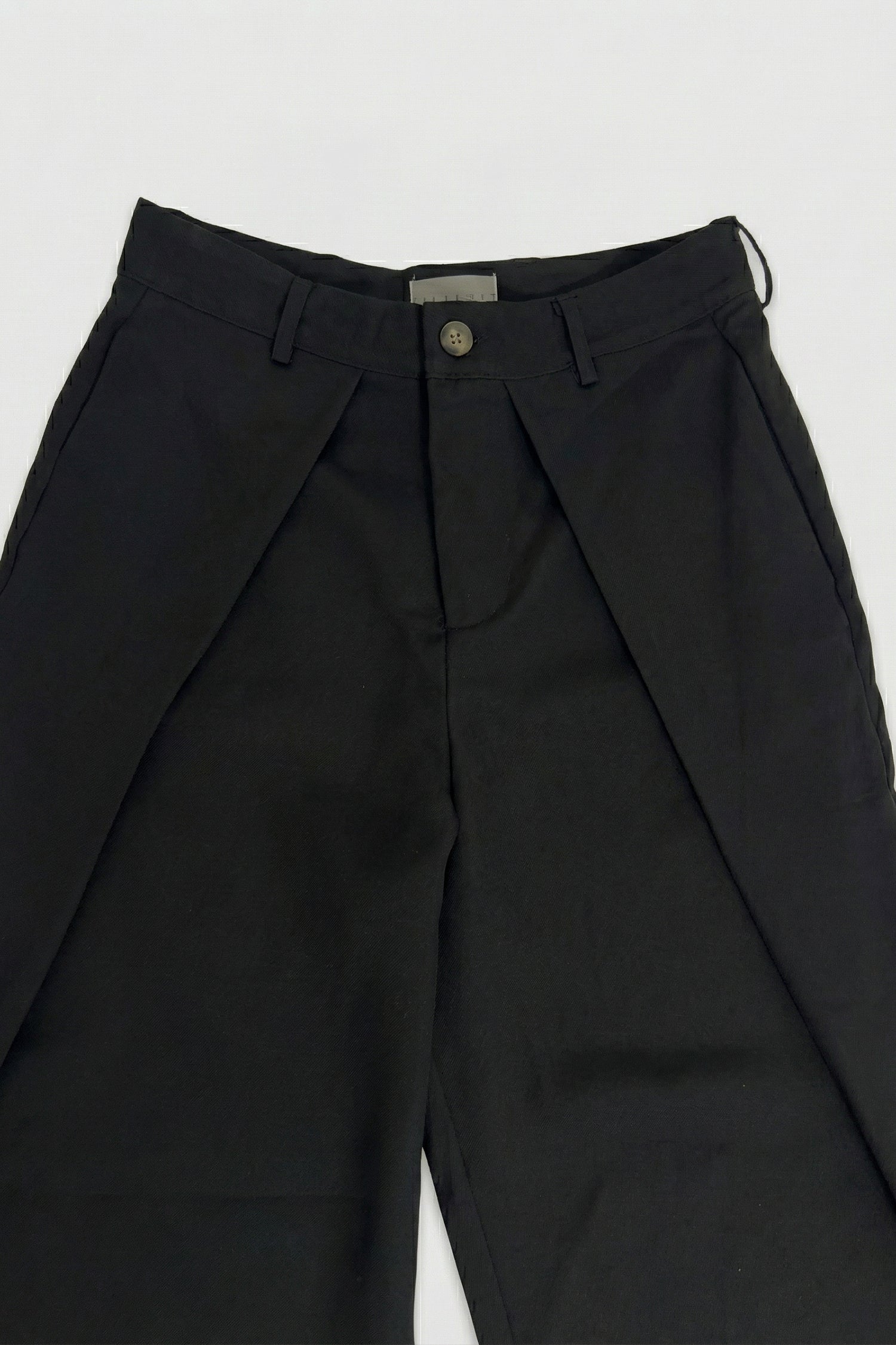 Black Pleated Smart Tailored Loose Fit Premium Trousers - Hustle N Holla