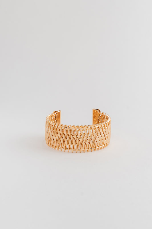 Gold Chain Detail Cuff