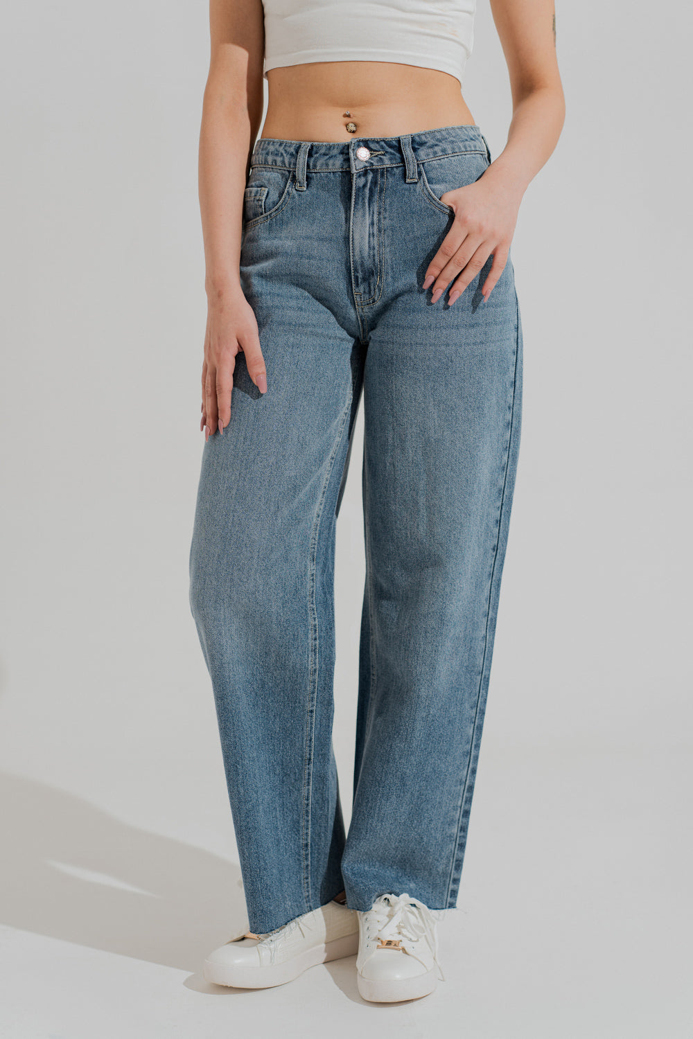 Blue Light Washed Straight Fit Denim Jeans - Hustle N Holla