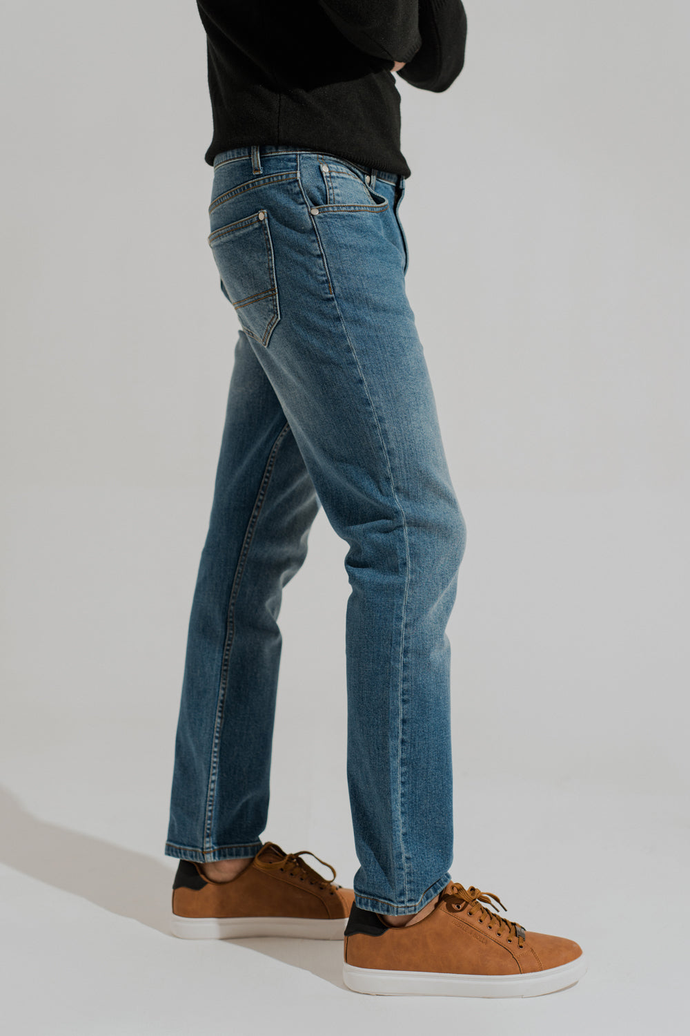 Blue Mid Washed Straight Fit Denim Jeans - Hustle N Holla