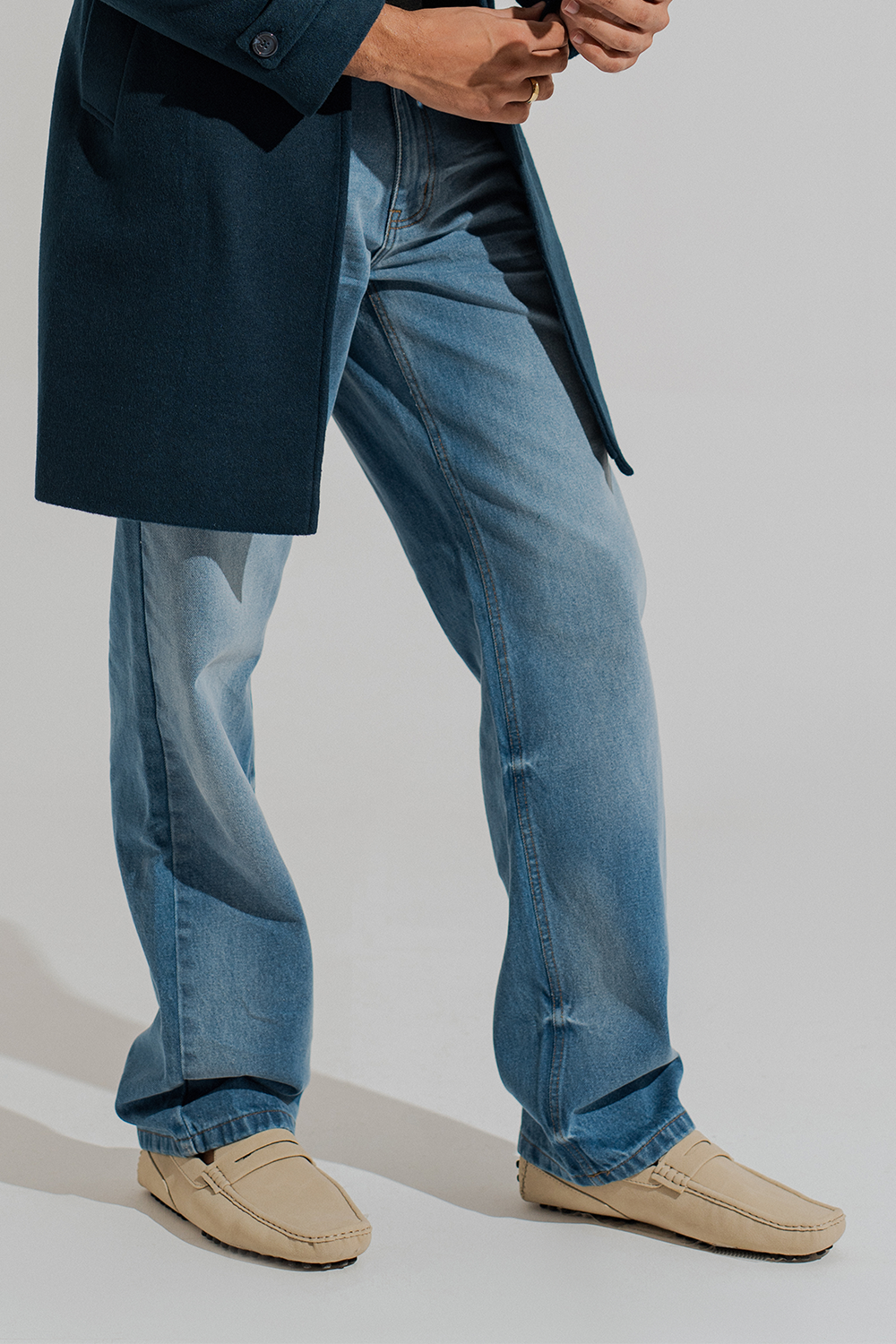 Blue Mid Washed Straight Fit Denim Jeans - Hustle N Holla