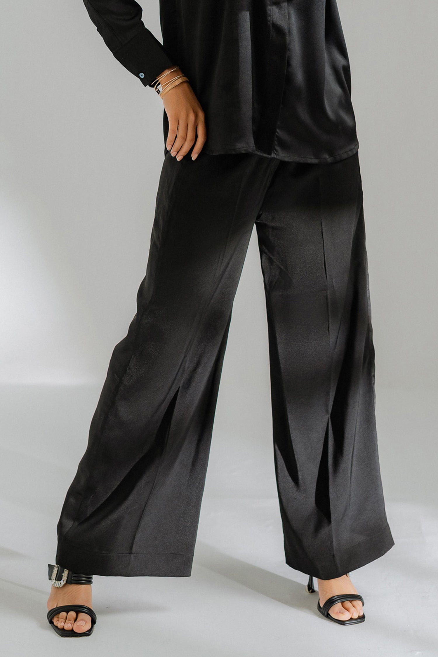 Black Wide Leg Trousers - Hustle N Holla