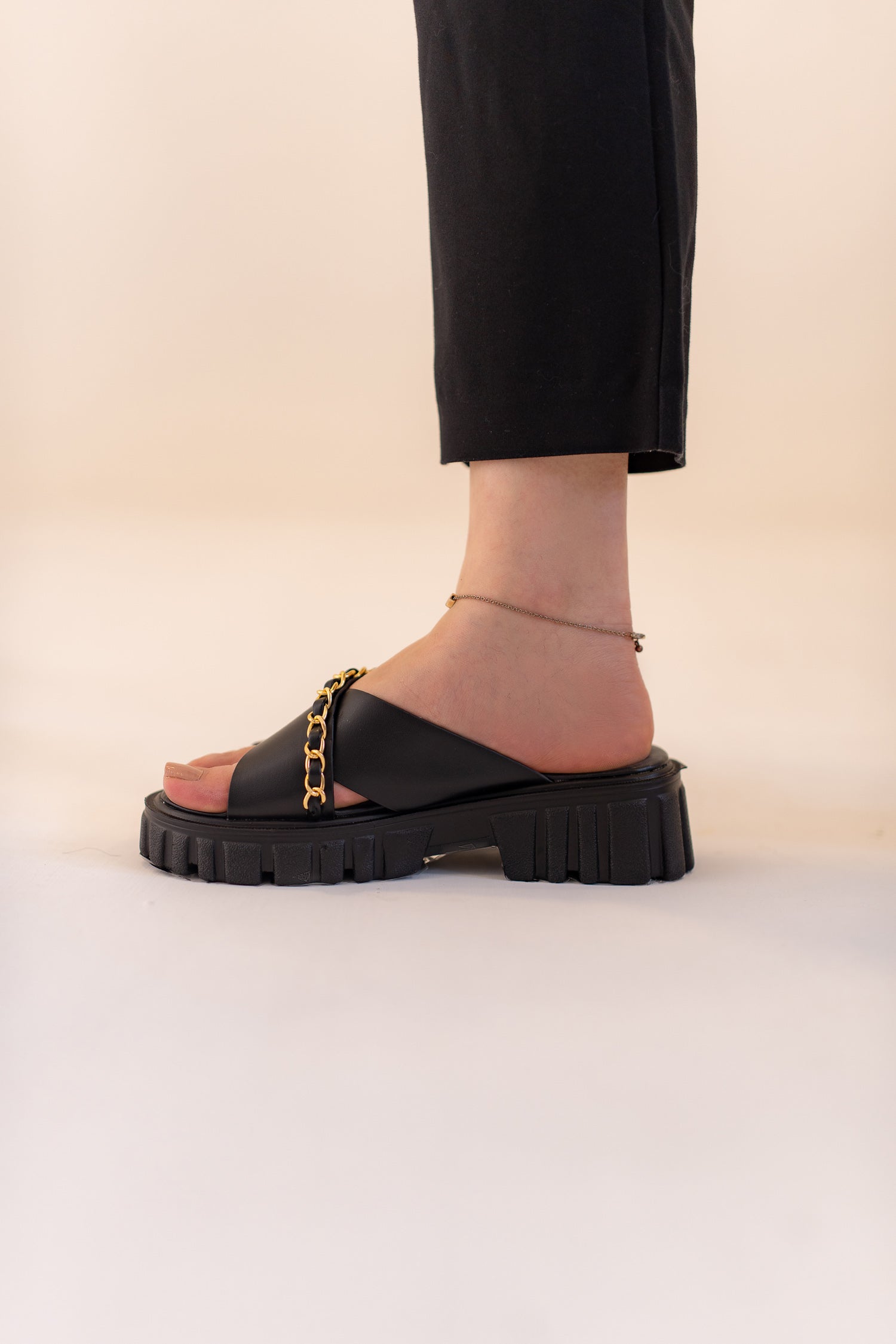 Black Chunky Flats - Hustle N Holla