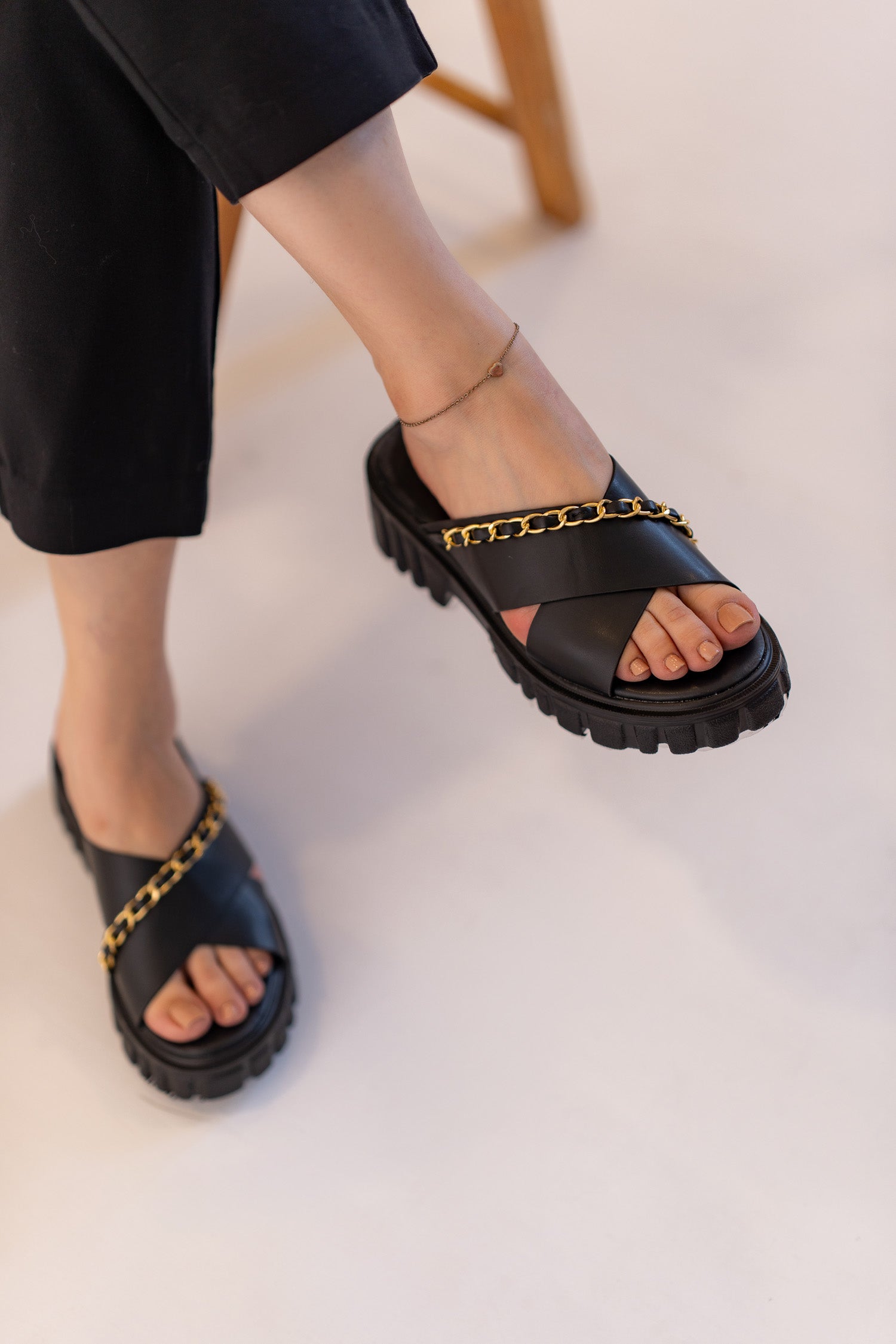 Black Chunky Flats - Hustle N Holla