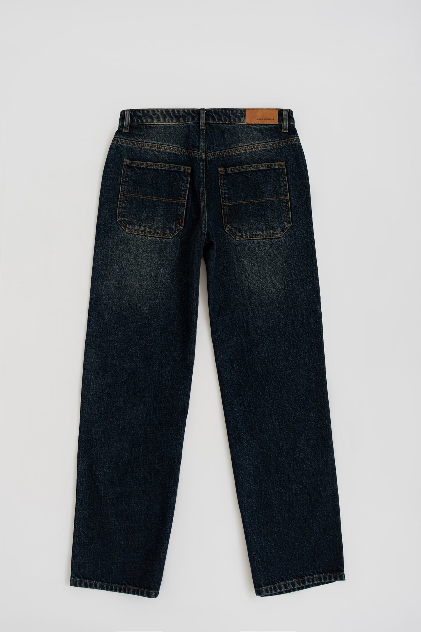 VINTAGE WASH LOOSE FIT JEANS