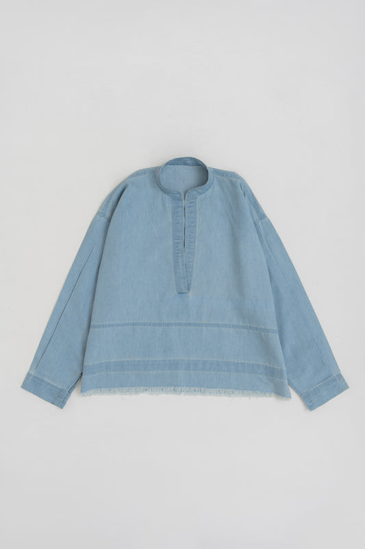 LIGHT WASH BOXY FIT CHAMBRAY TOP - Hustle N Holla