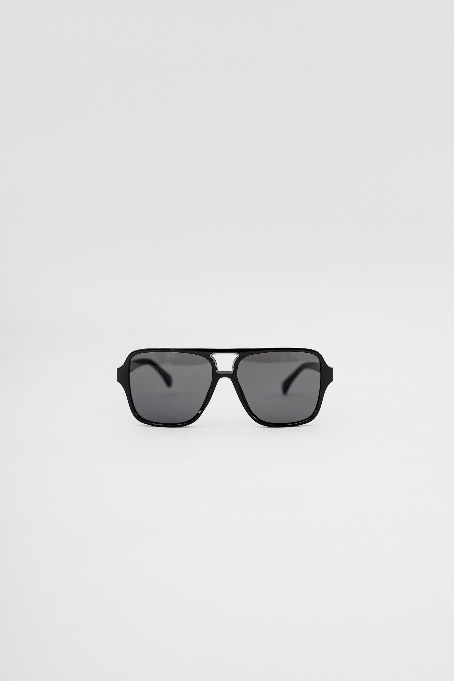 Black Aviators Sunglasses