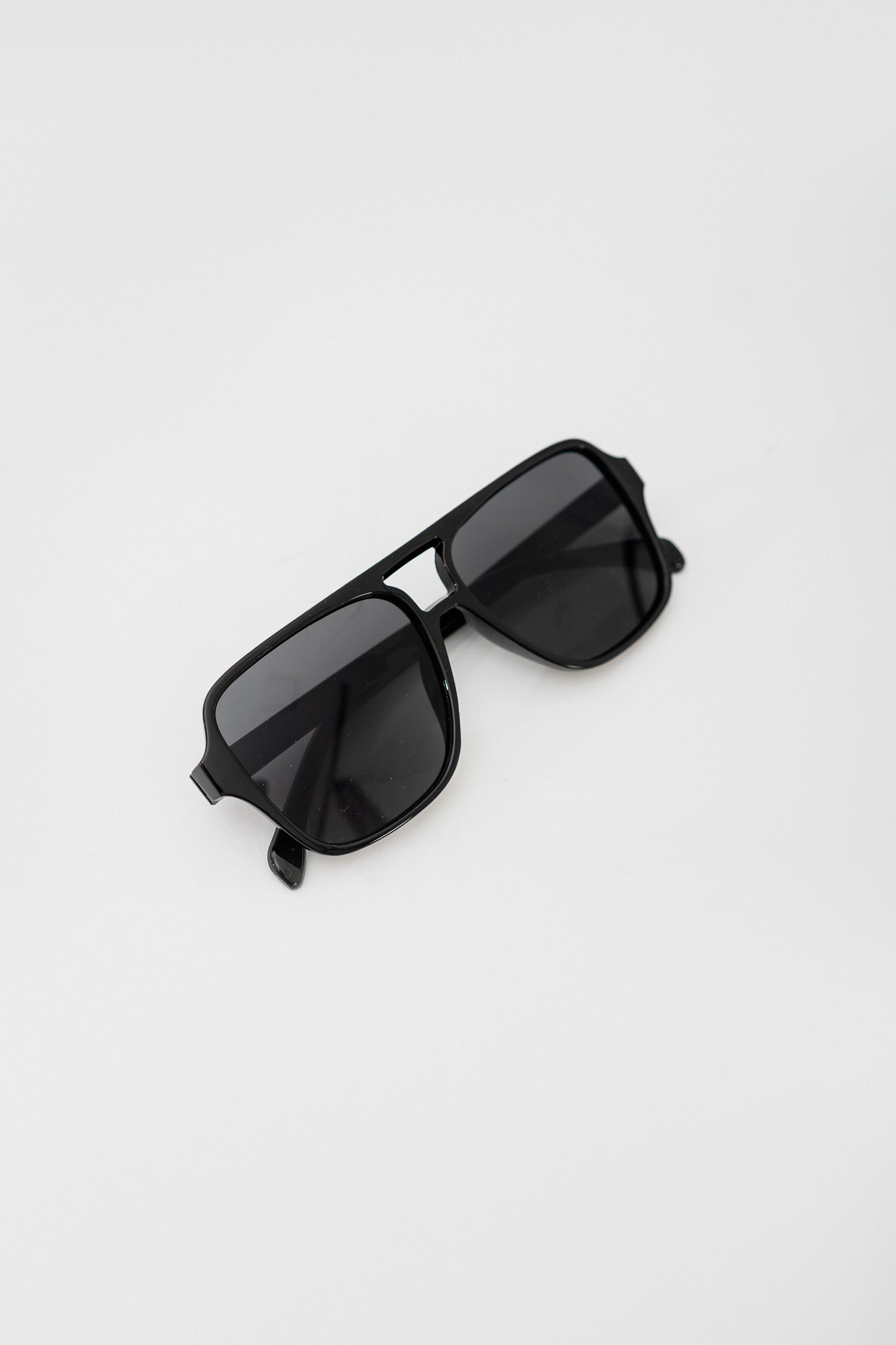 Black Aviators Sunglasses - Hustle N Holla