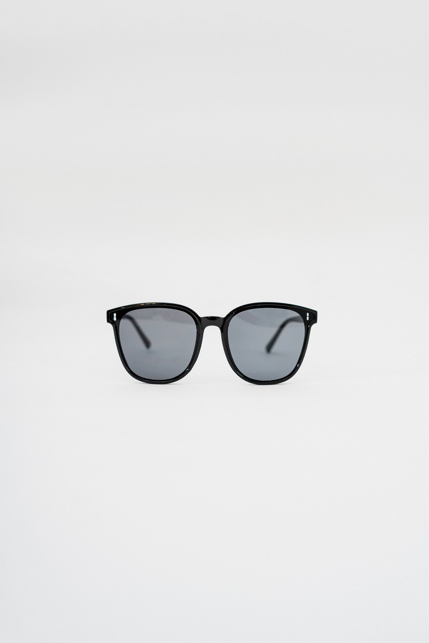 Grey Round Frame Sunglasses - Hustle N Holla