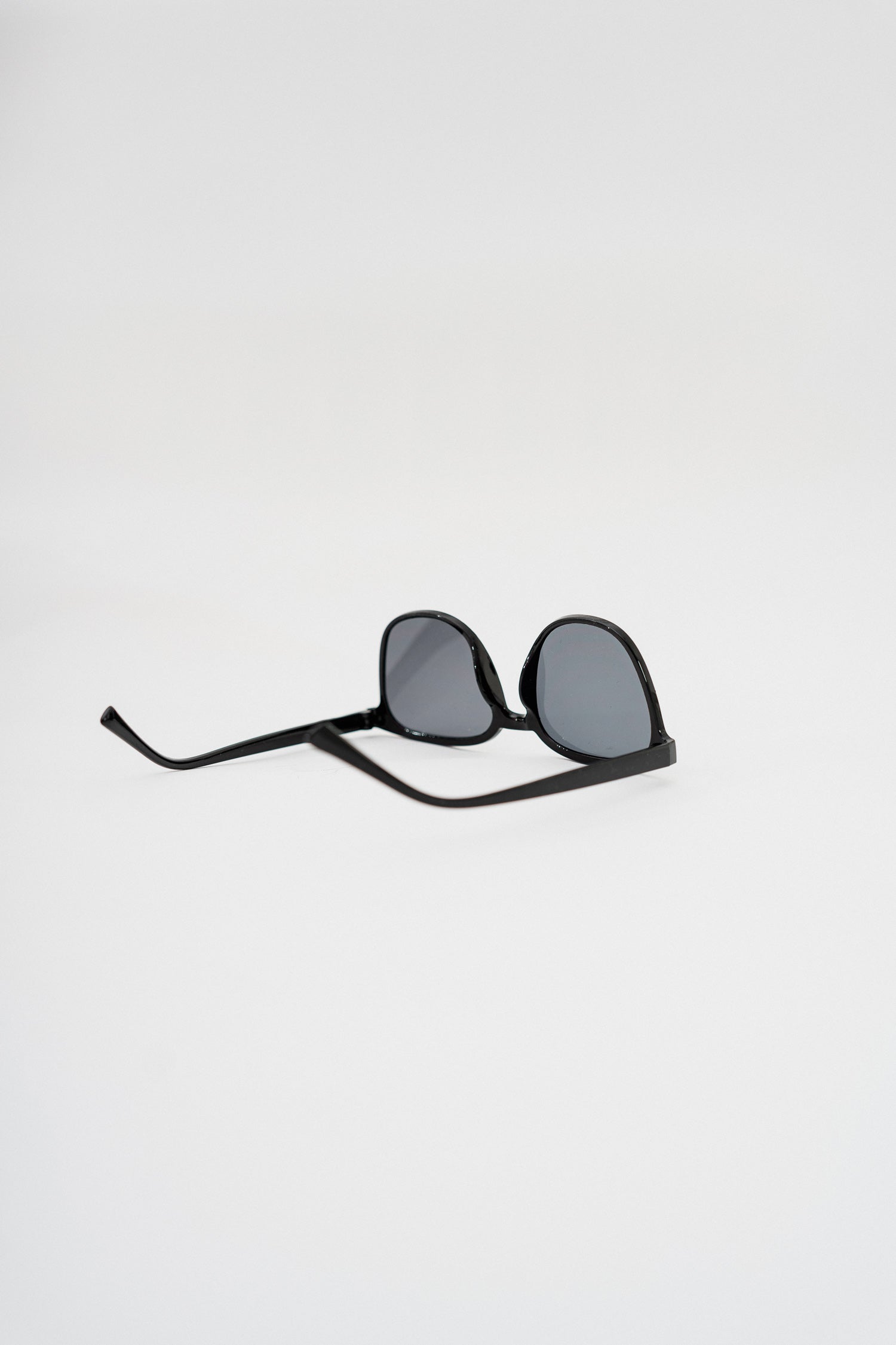 Grey Round Frame Sunglasses - Hustle N Holla