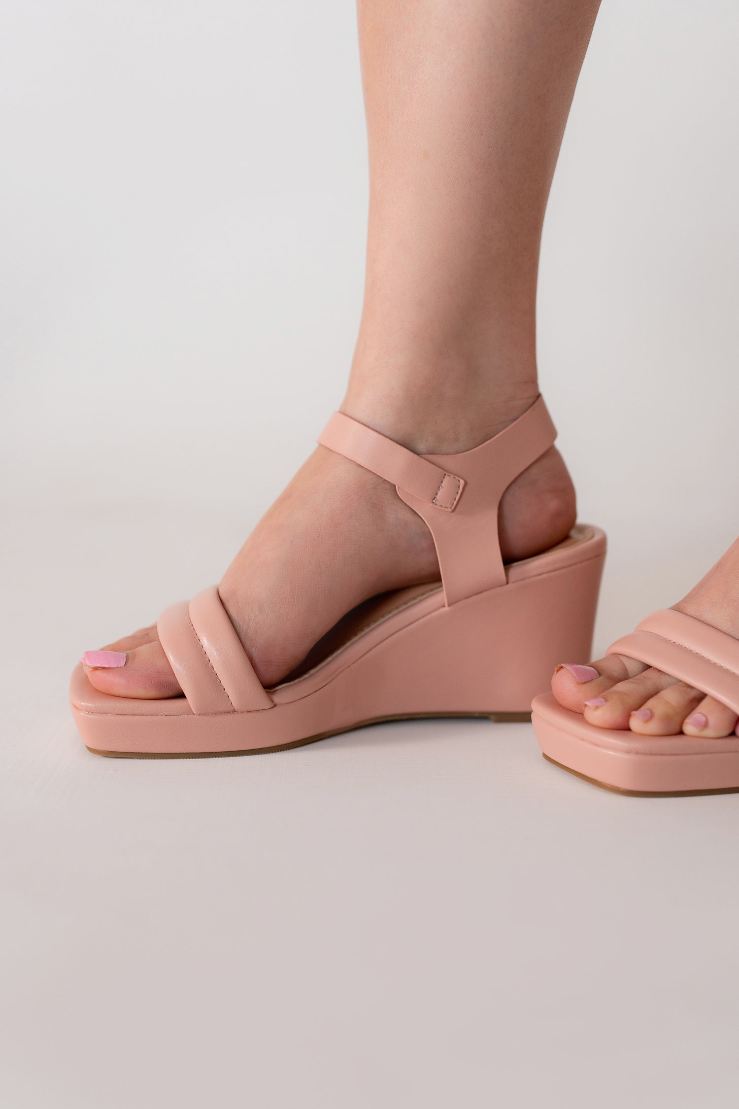 Tea Pink Strappy Wedges