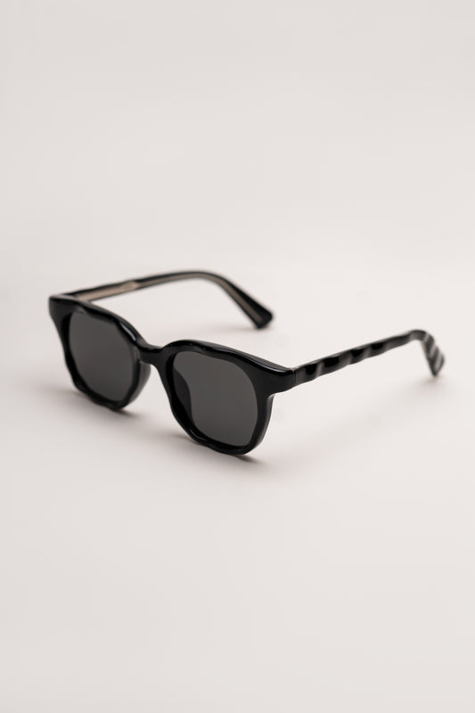 Black Frame Sunglasses - Hustle N Holla