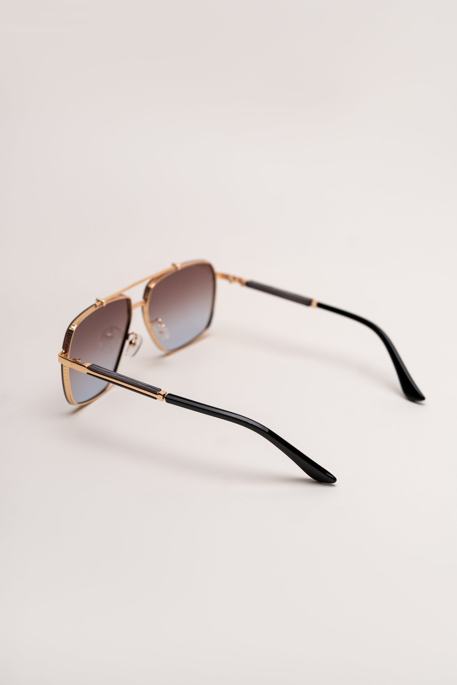 Ombre Metallic Frame Sunglasses - Hustle N Holla