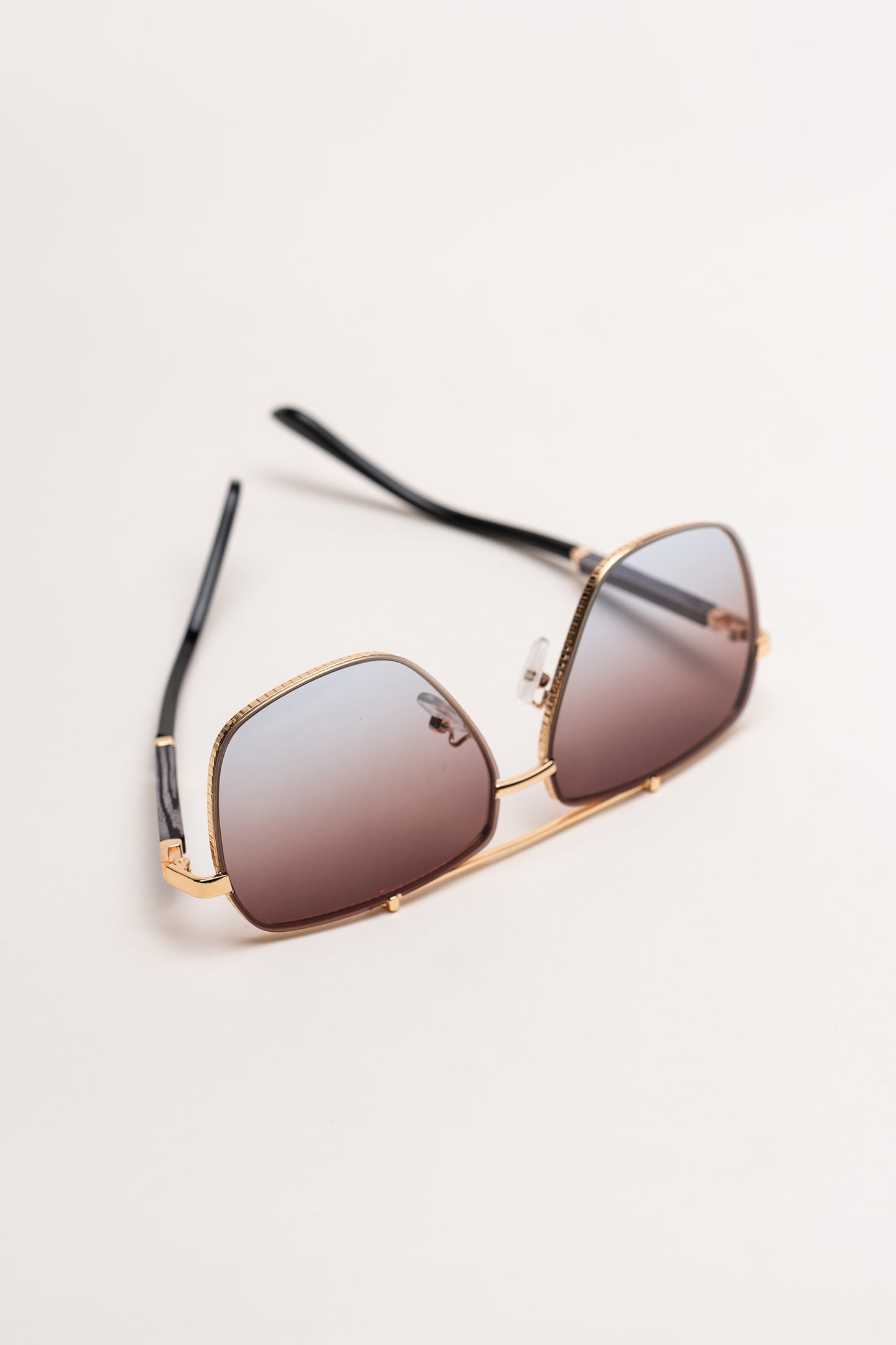 Ombre Metallic Frame Sunglasses - Hustle N Holla