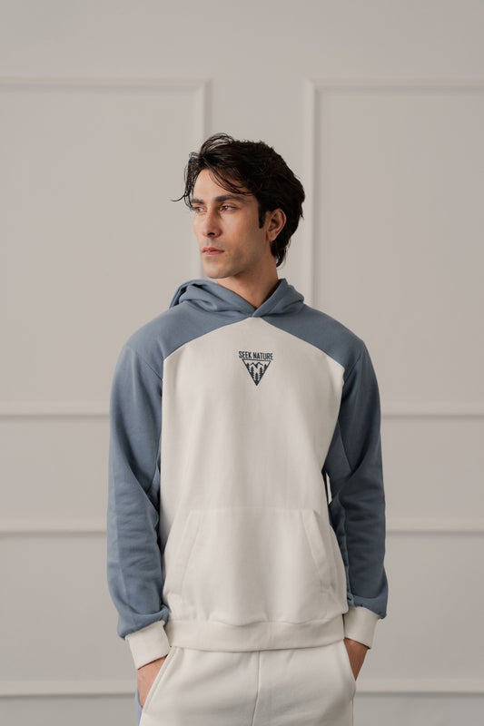 White Relaxed Fit Graphic Pull Over Hoodie - Hustle N Holla