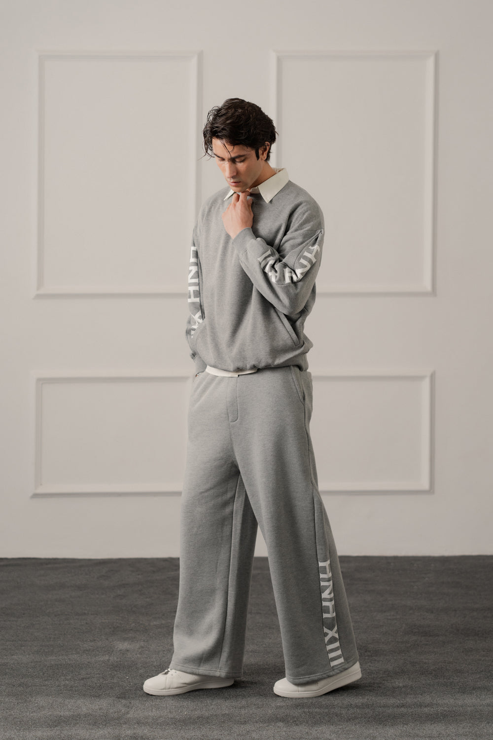 Grey Oversized Graphic Sweatshirt - Hustle N Holla