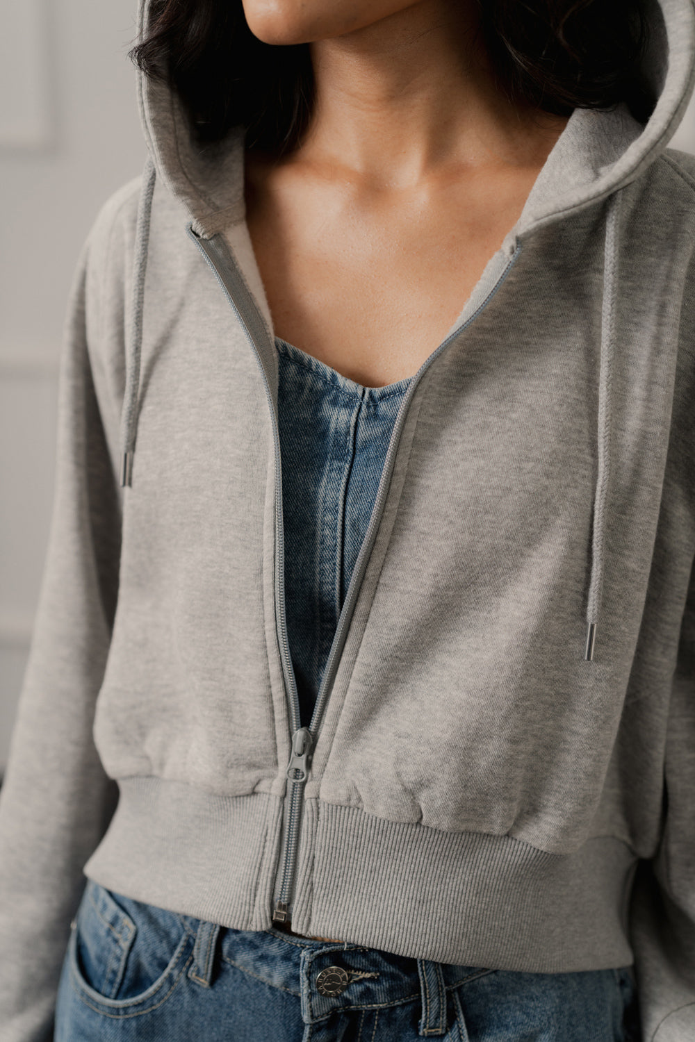 Grey Oversized Crop Graphic Zipper Hoodie - Hustle N Holla