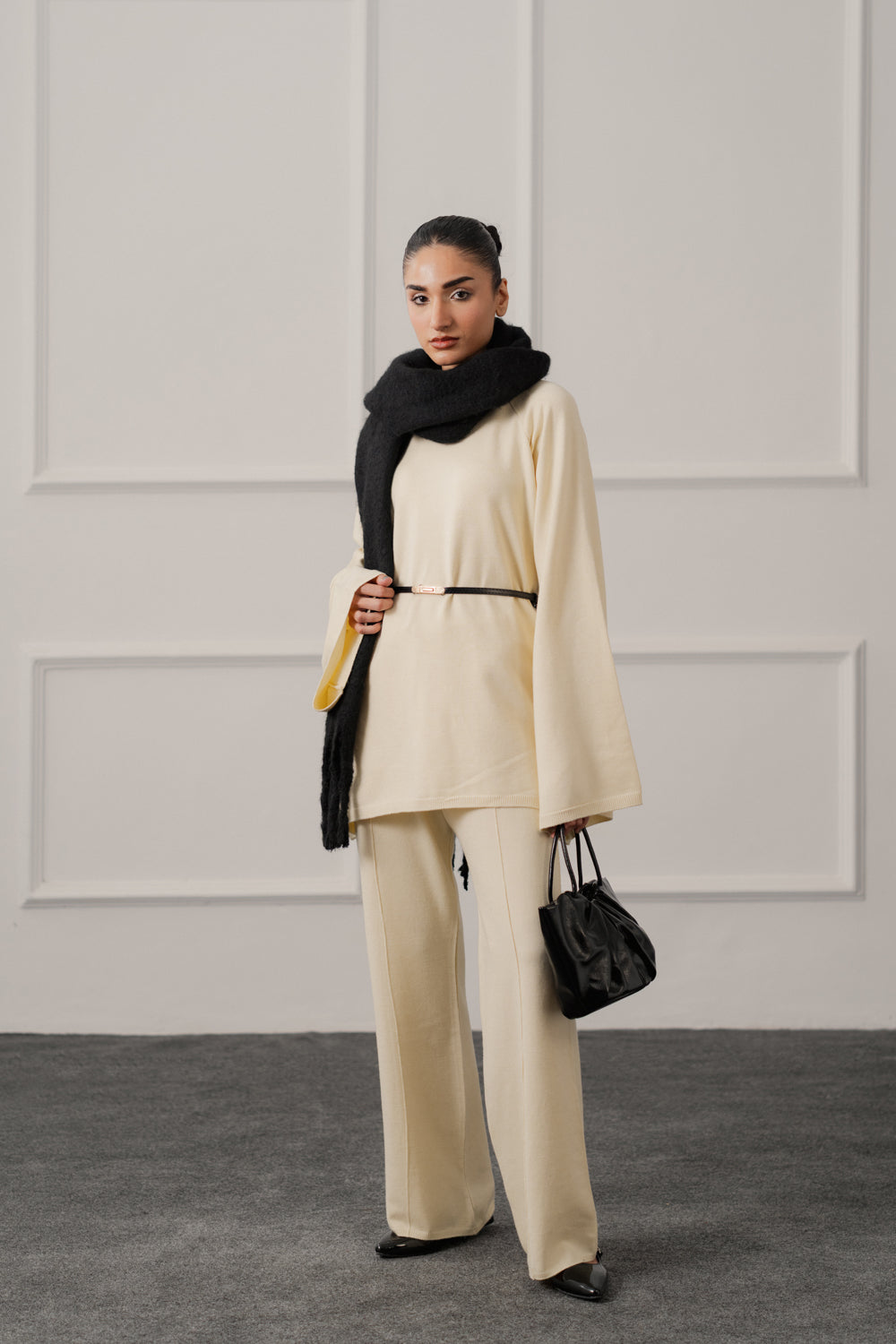 Off White Oversized Sweater Top - Hustle N Holla