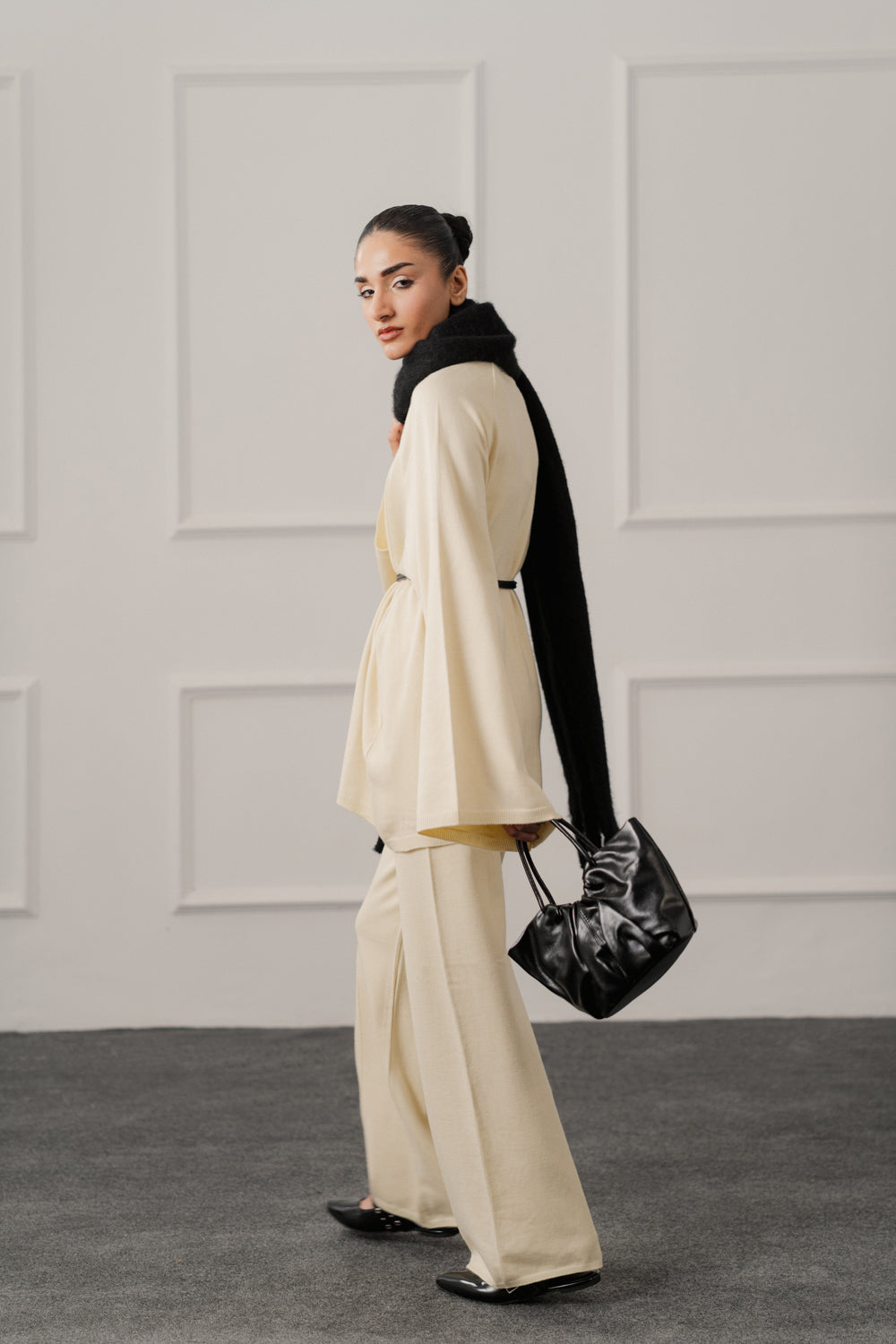 Off White Oversized Sweater Top - Hustle N Holla