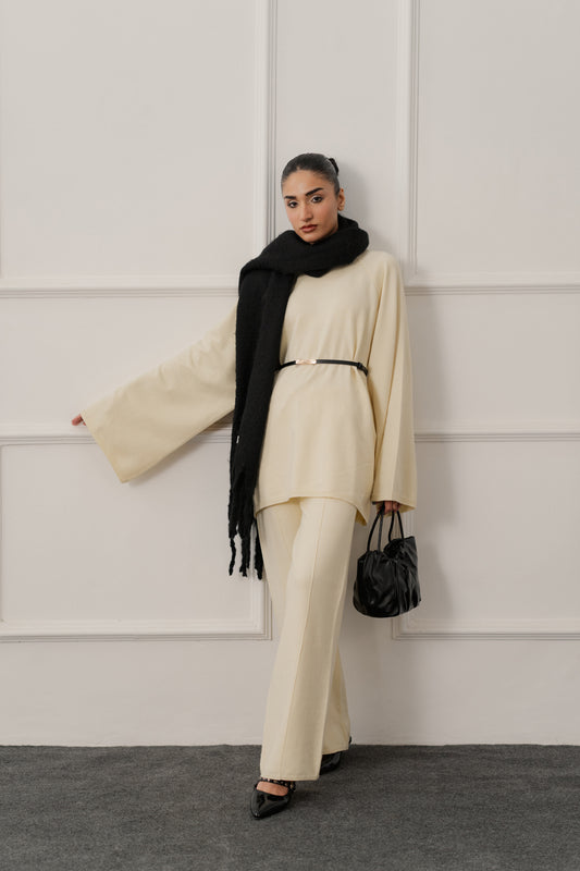 Off White Oversized Sweater Top - Hustle N Holla