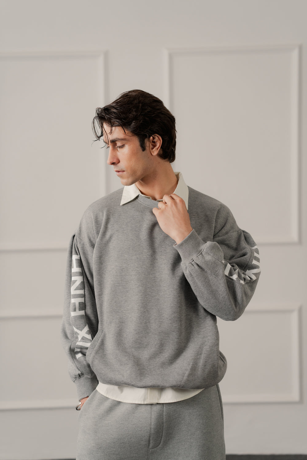 Grey Oversized Graphic Sweatshirt - Hustle N Holla